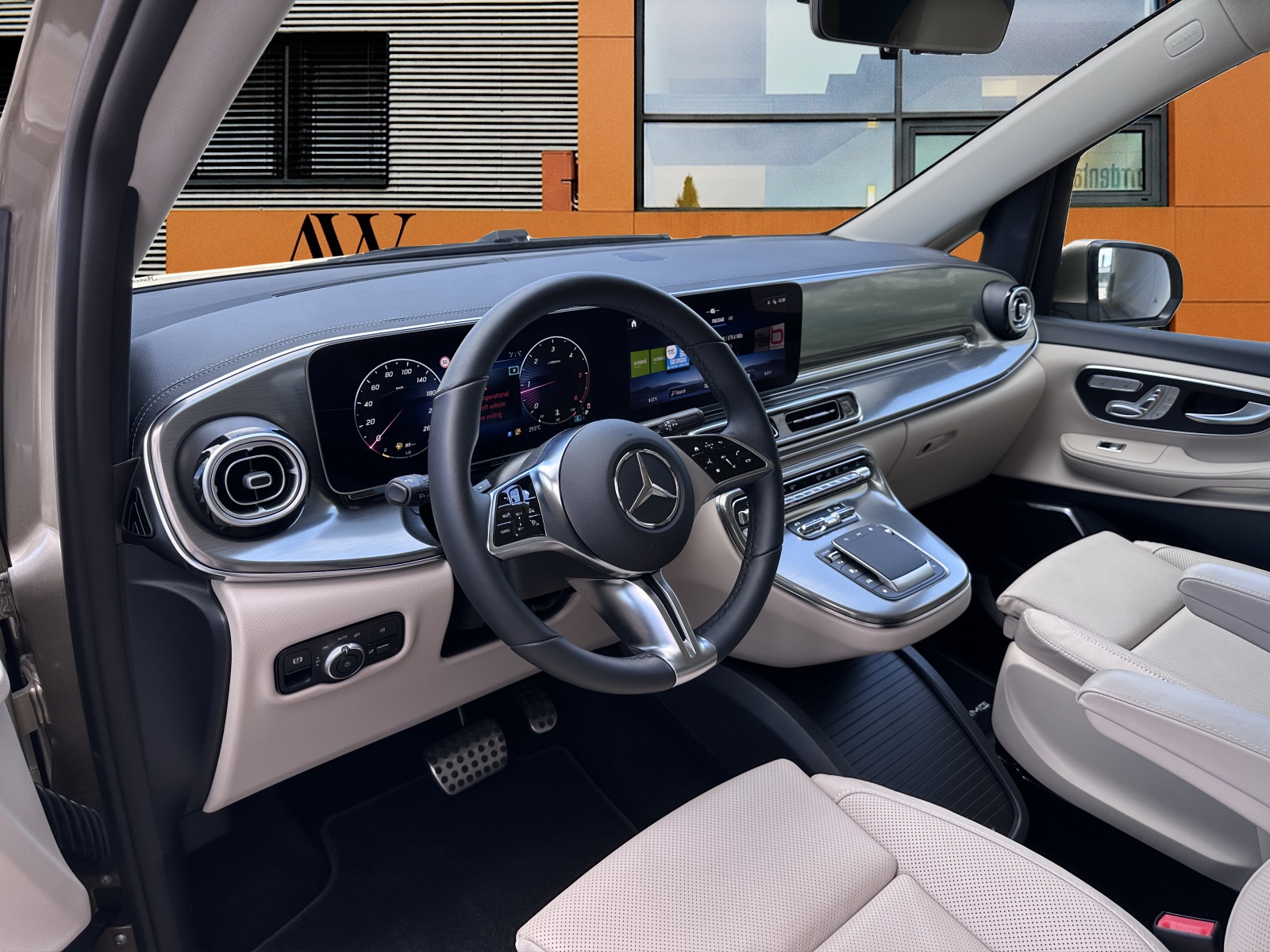 MERCEDES-BENZ V 300 d Exclusive extra lang Van / Top Ausstattung-image-13
