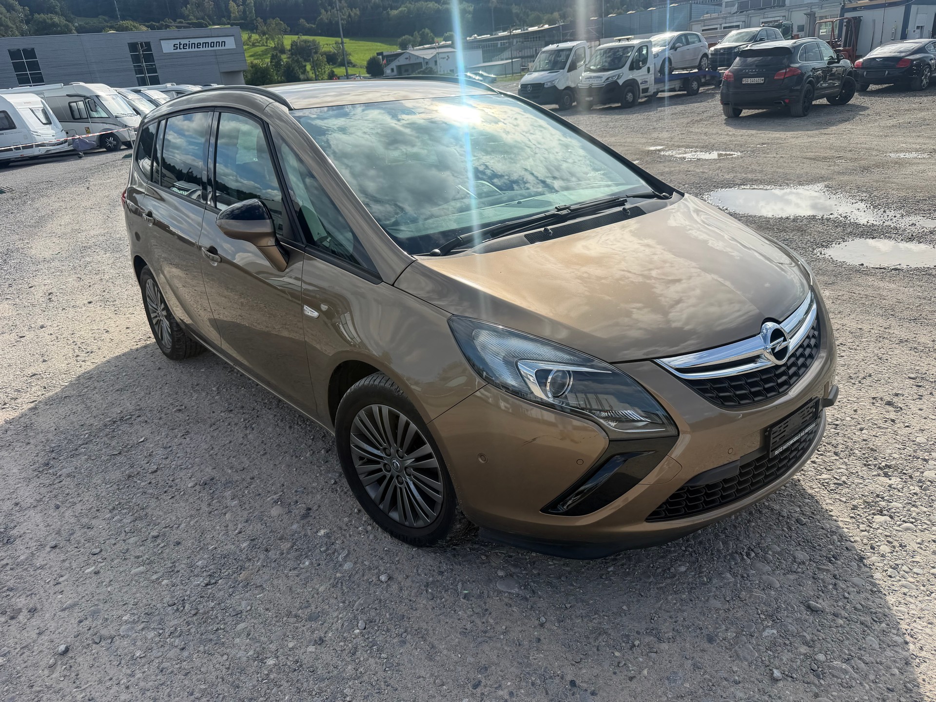 OPEL Zafira Tourer 1.6i 16V Turbo Cosmo Automatic-image-2