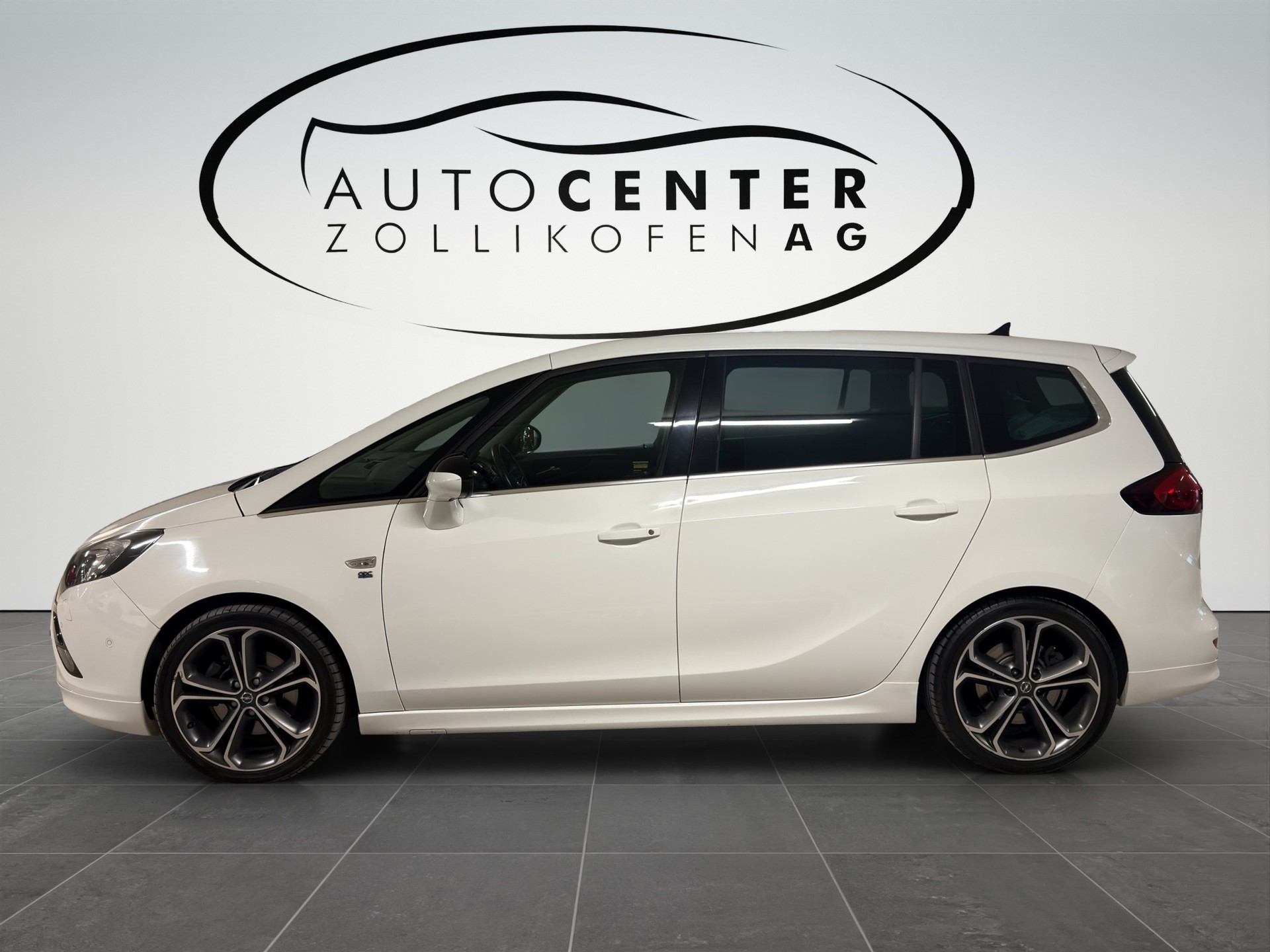 OPEL Zafira Tourer 2.0 CDTi BiTurbo Sport-image-4