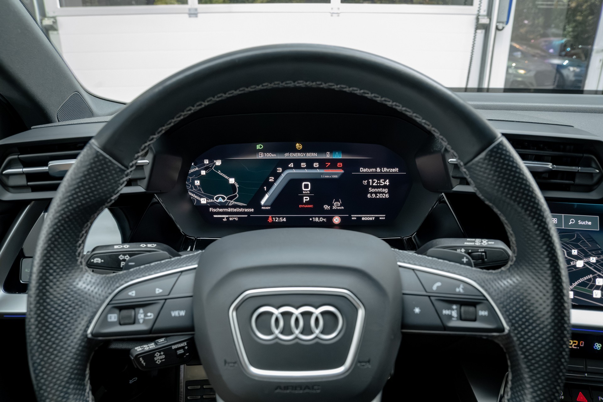 AUDI S3 Sportback 2.0 TFSI quattro S-tronic-image-13