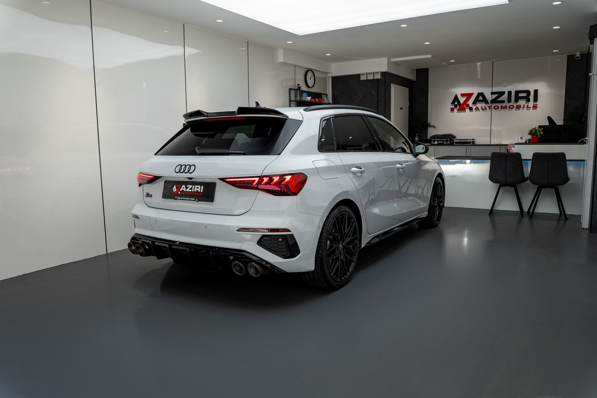 AUDI S3 Sportback 2.0 TFSI quattro S-tronic-image-4