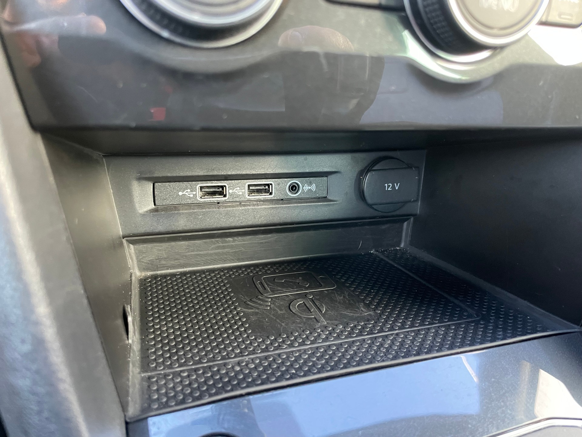 VW Tiguan 2.0TSI Highline 4Motion DSG (47)-image-13