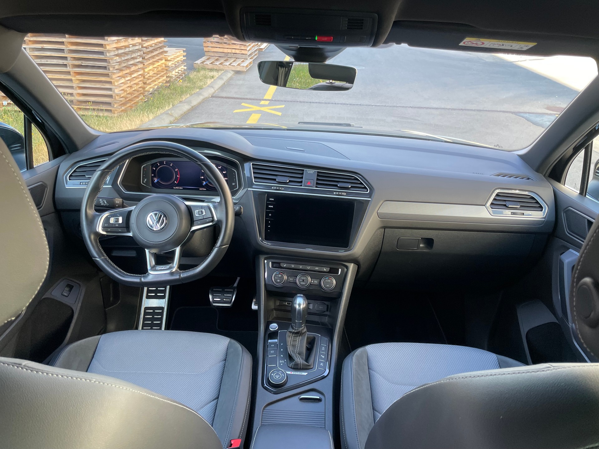 VW Tiguan 2.0TSI Highline 4Motion DSG (47)-image-7