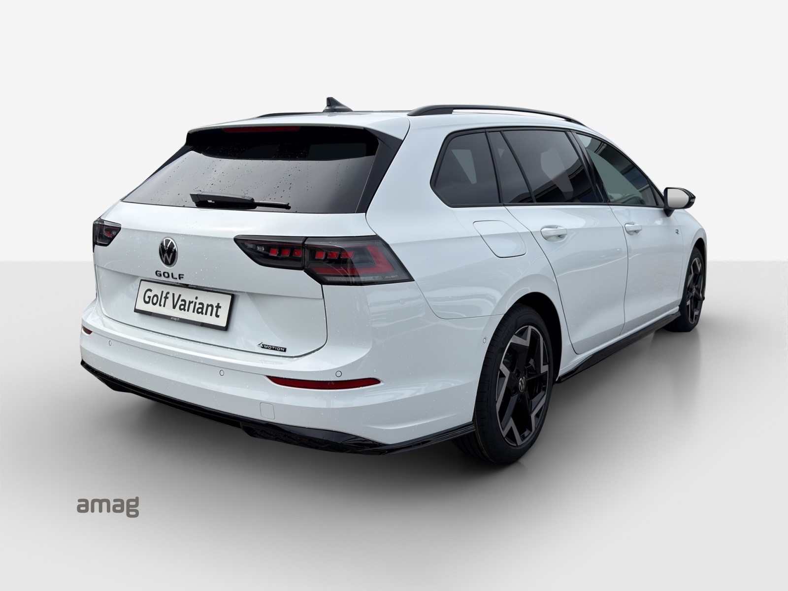 VW Golf Variant 2.0 TSI R-Line DSG 4 Motion-image-4