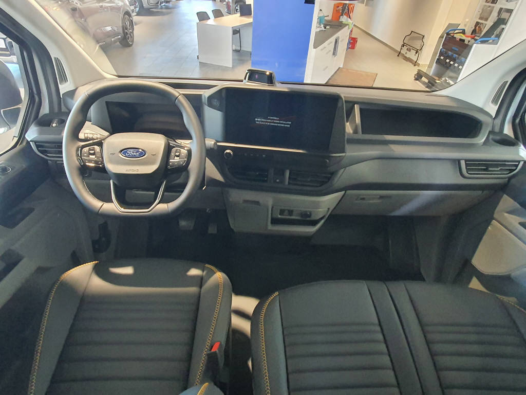 FORD Transit Custombi 320 L1 2.0 EcoBlue 136 Trail 4x4-image-11