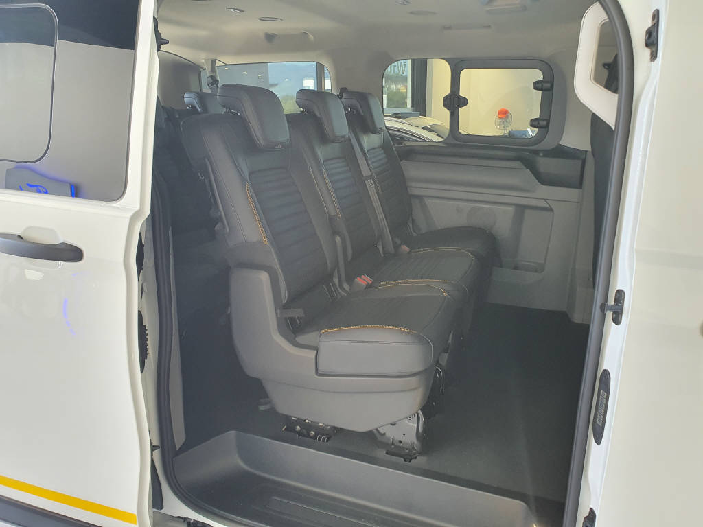 FORD Transit Custombi 320 L1 2.0 EcoBlue 136 Trail 4x4-image-9