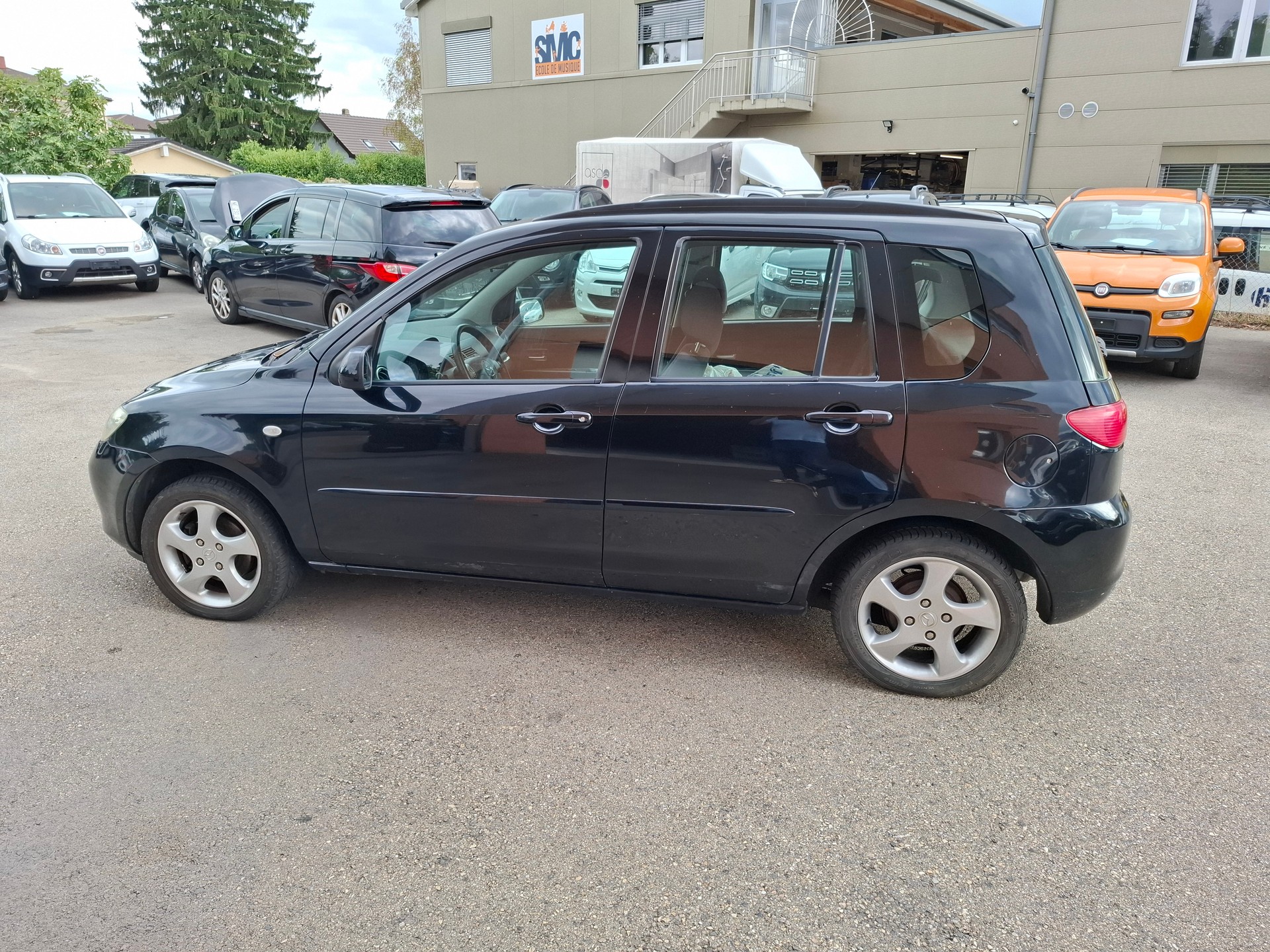 MAZDA 2 1.4i 16V Confort-image-4