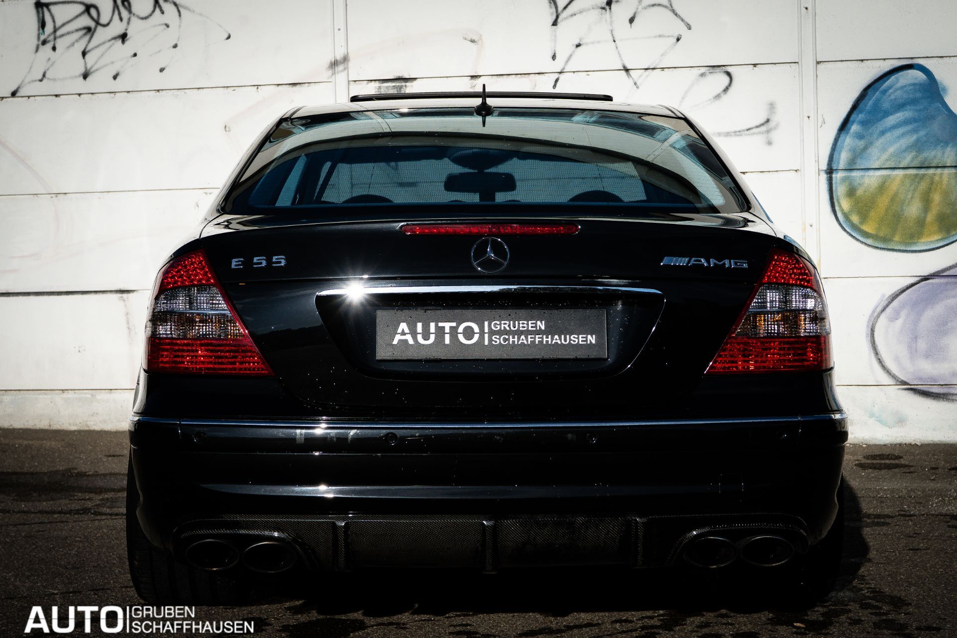 MERCEDES-BENZ E 55 AMG Designo-image-27