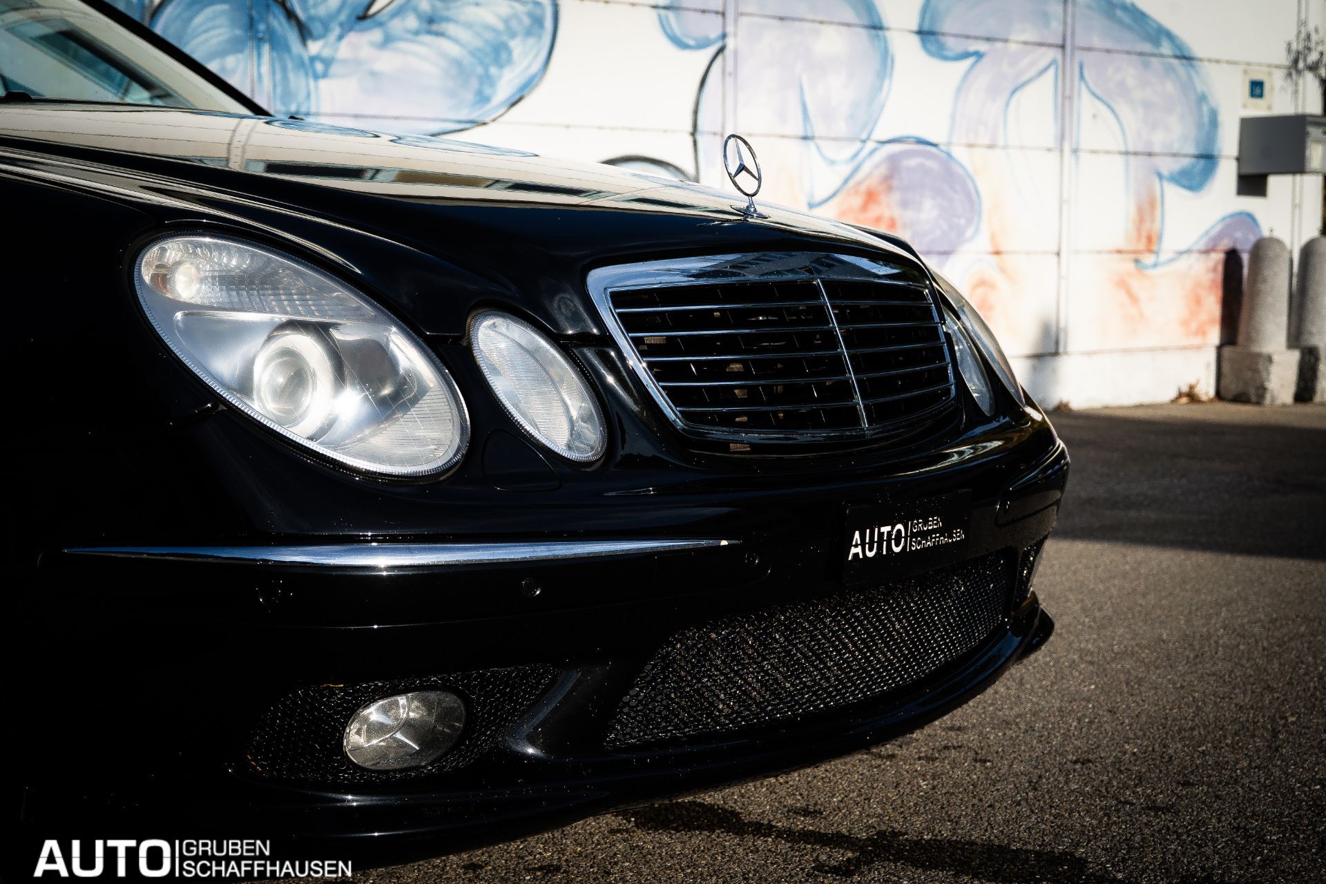 MERCEDES-BENZ E 55 AMG Designo-image-4