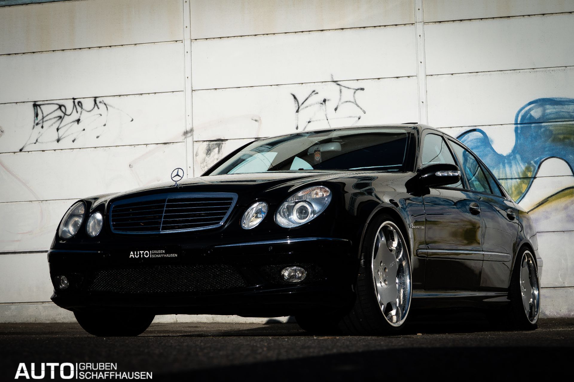 MERCEDES-BENZ E 55 AMG Designo-image-8