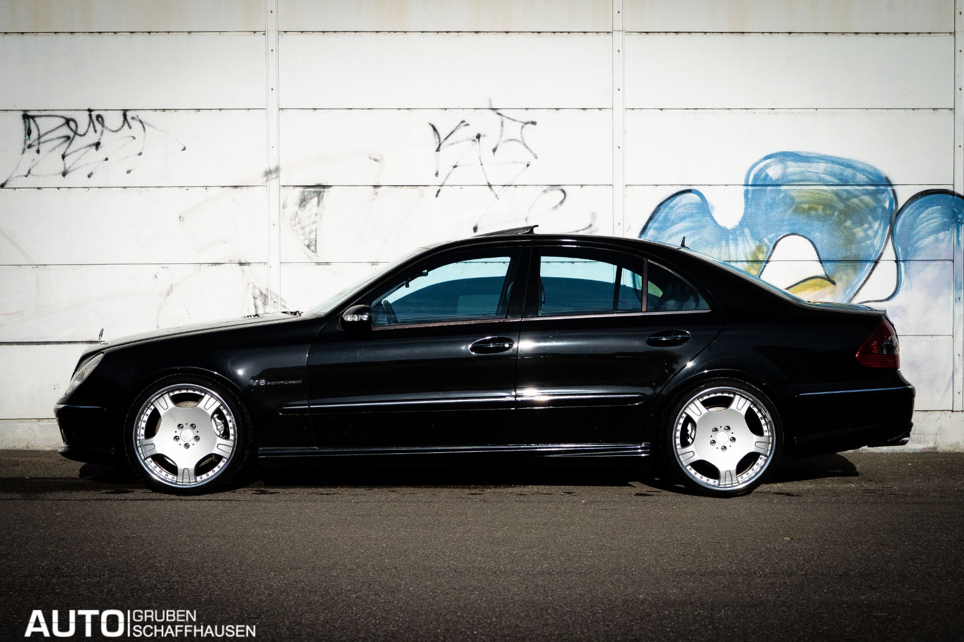 MERCEDES-BENZ E 55 AMG Designo-image-10