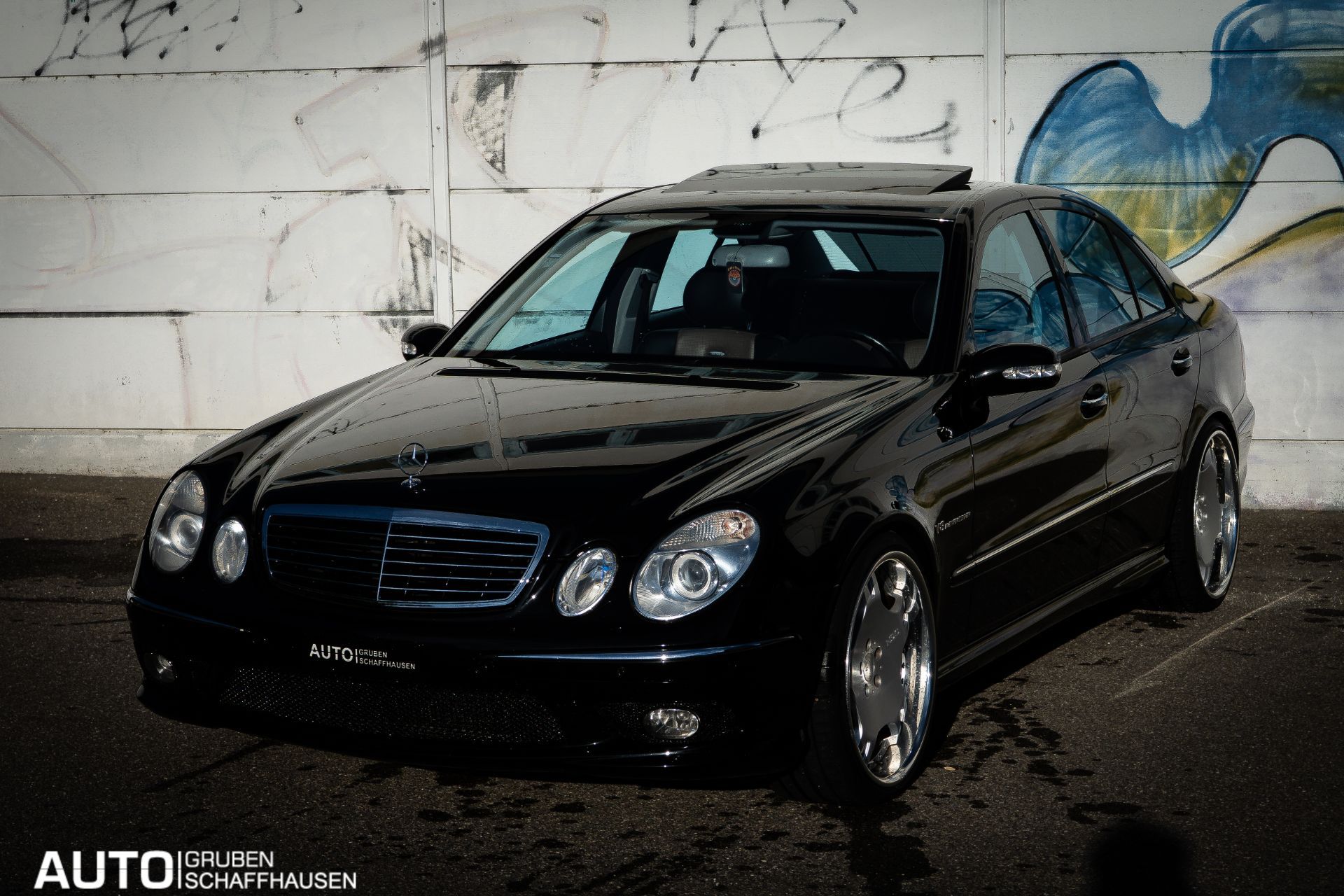 MERCEDES-BENZ E 55 AMG Designo-image-6