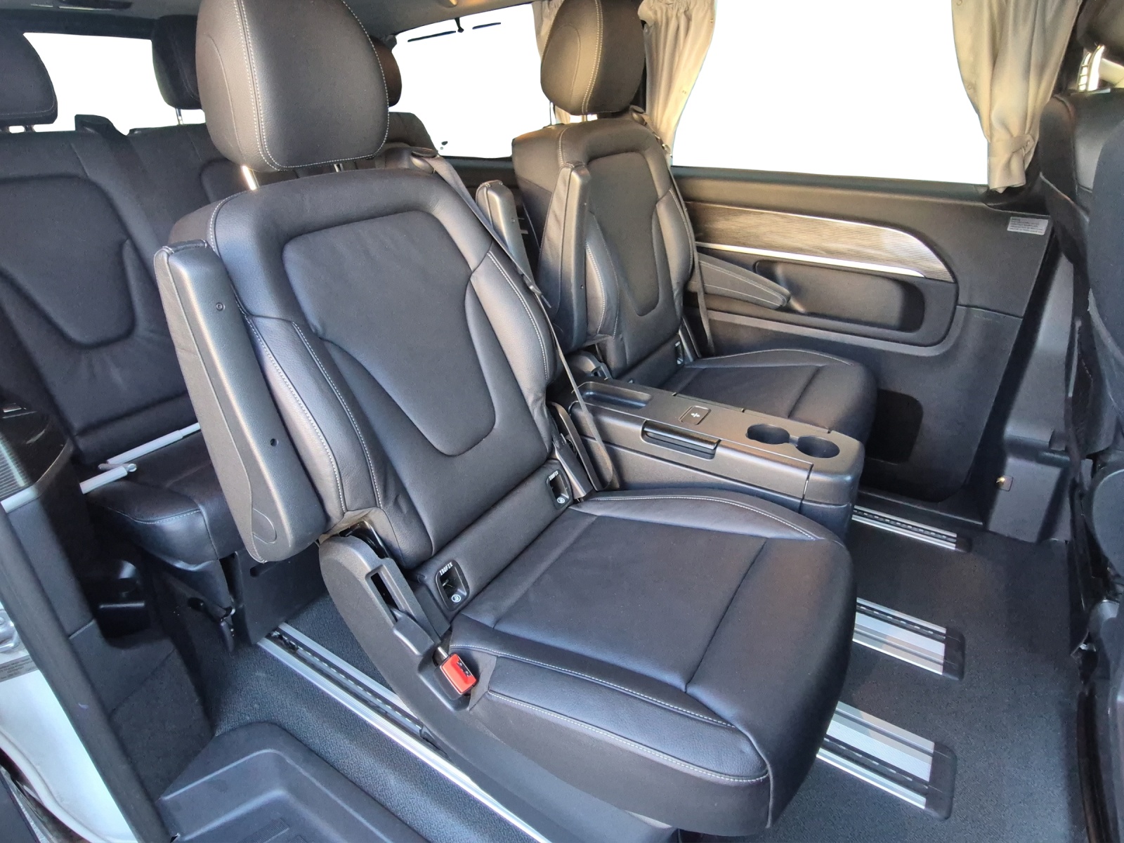 MERCEDES-BENZ Marco Polo Horizon 300 d 4M Automat-image-17