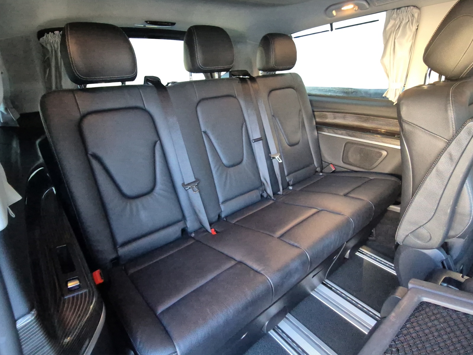 MERCEDES-BENZ Marco Polo Horizon 300 d 4M Automat-image-18