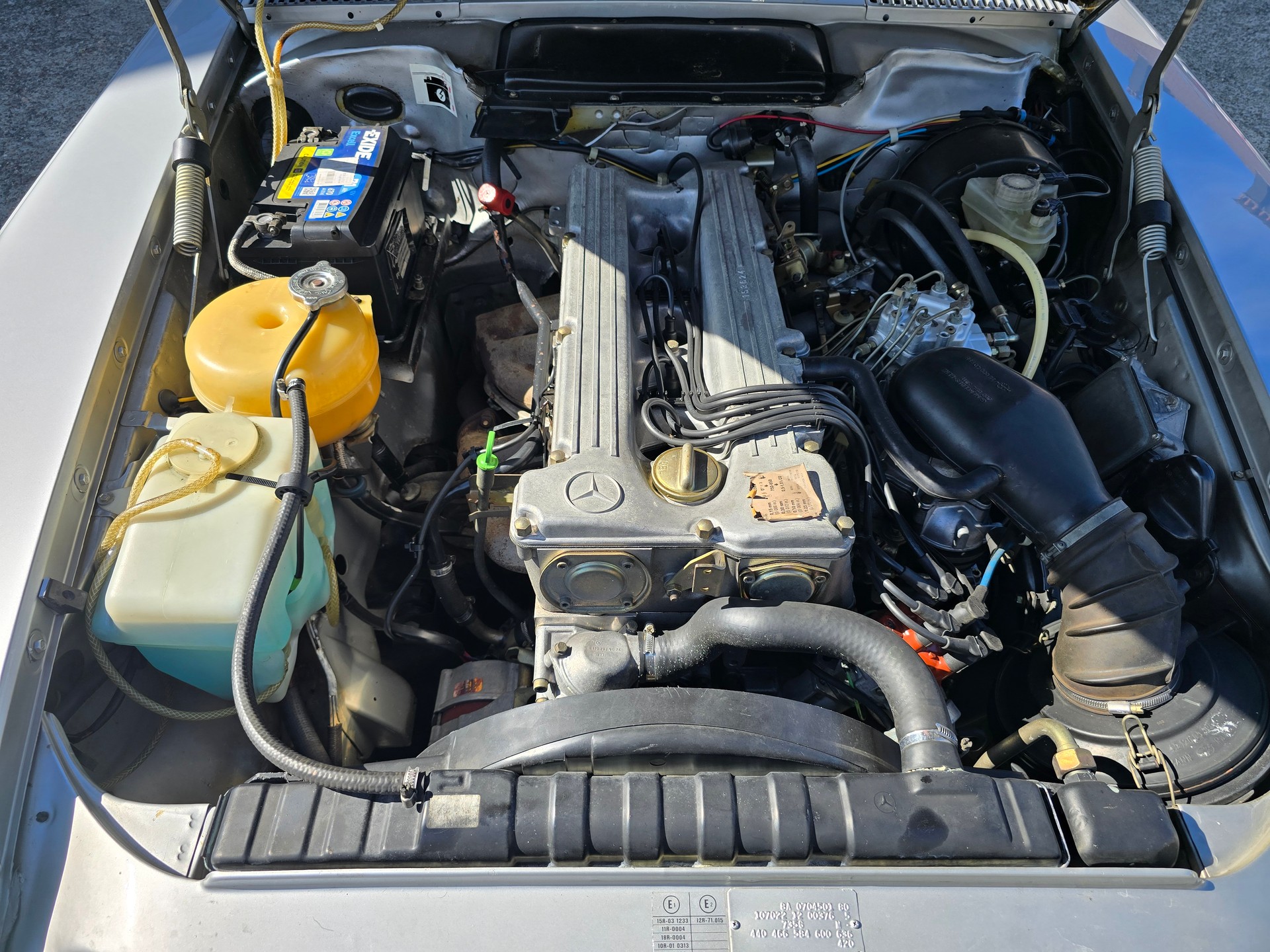MERCEDES-BENZ SLC 280-image-11