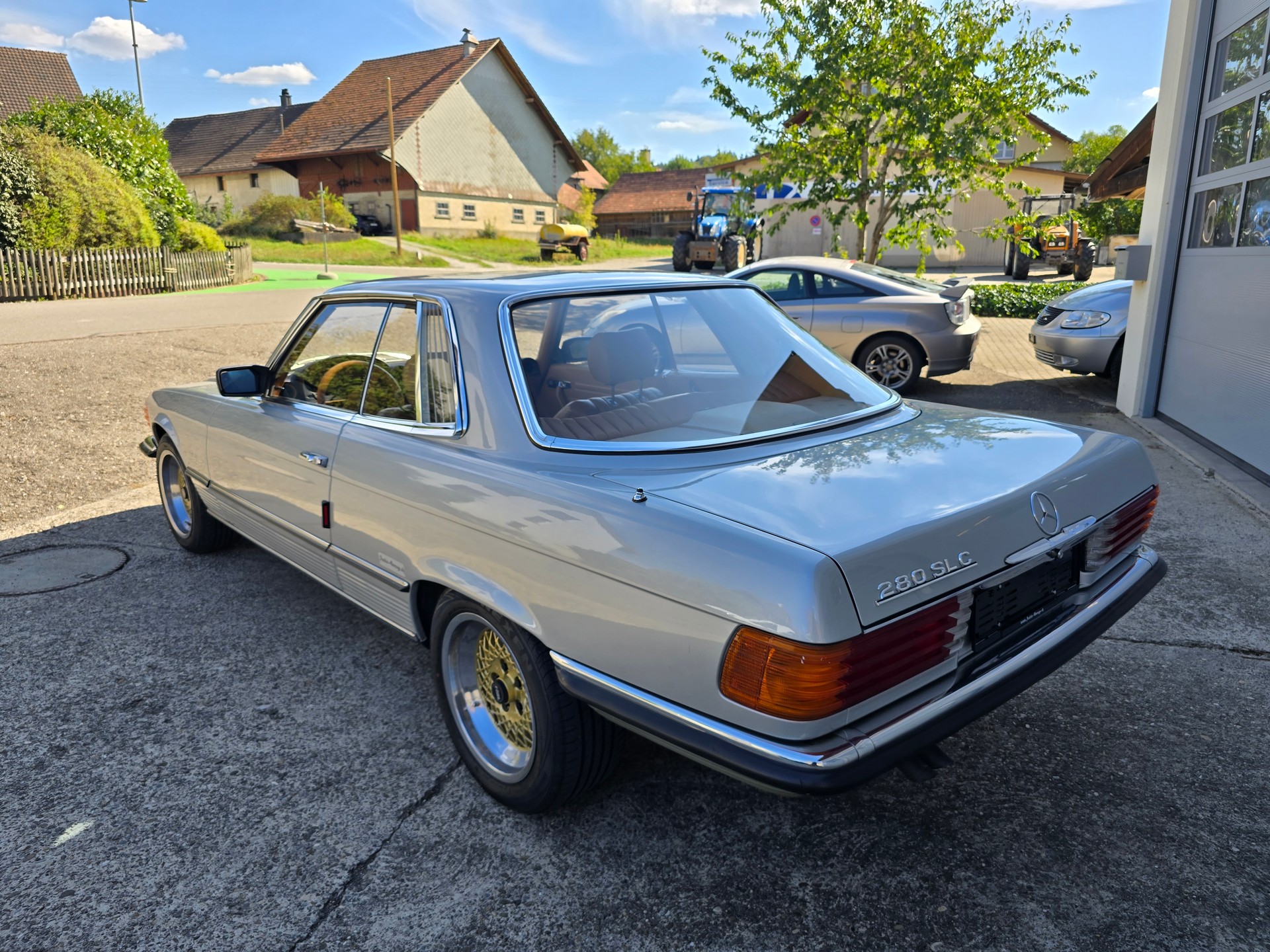 MERCEDES-BENZ SLC 280-image-2