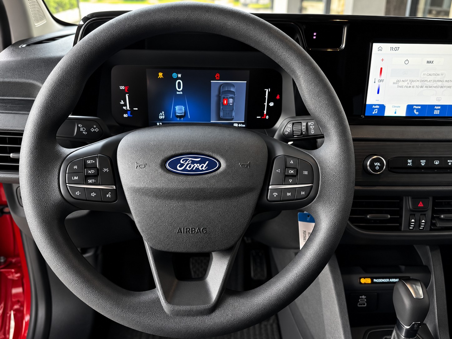 FORD Transit Courier Van 1.0 EcoBoost Trend Automat-image-13