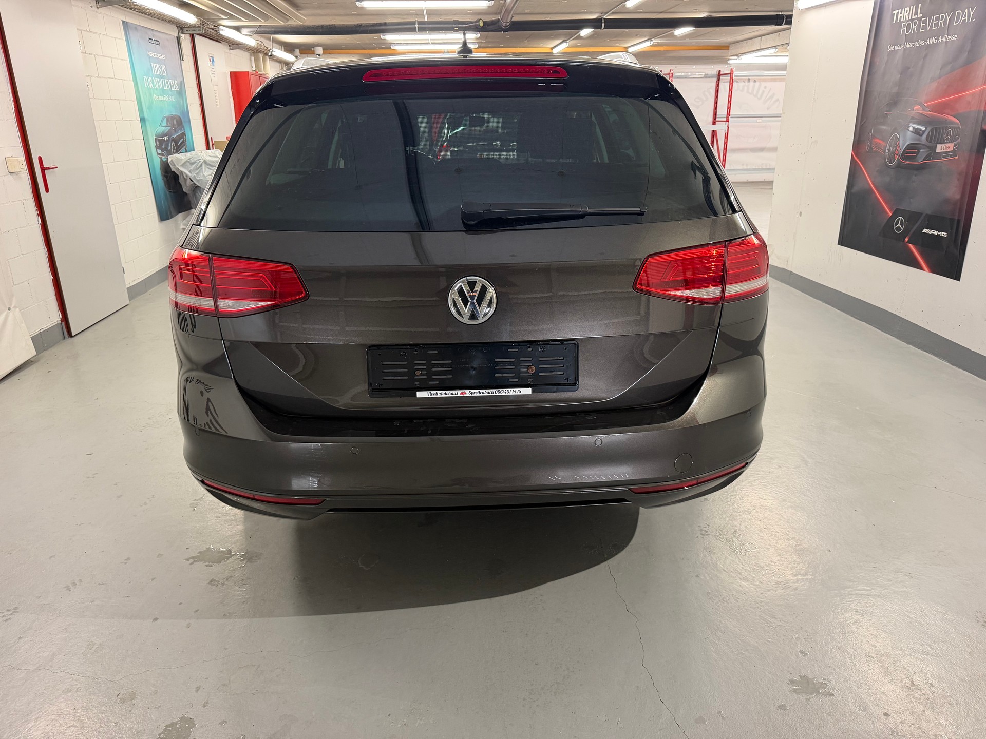 VW Passat Variant 2.0 TDI BMT Family DSG-image-5