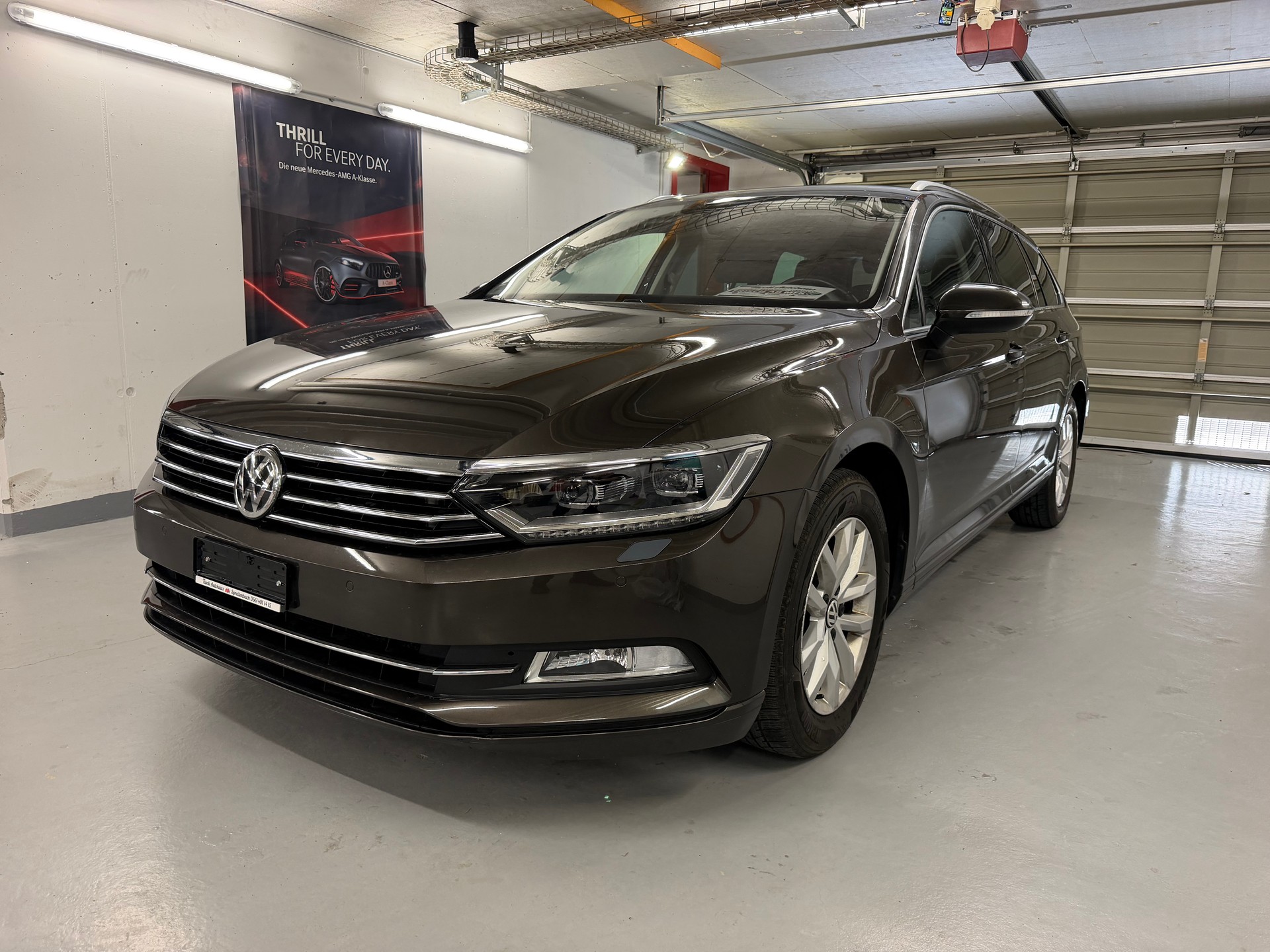 VW Passat Variant 2.0 TDI BMT Family DSG-image-0