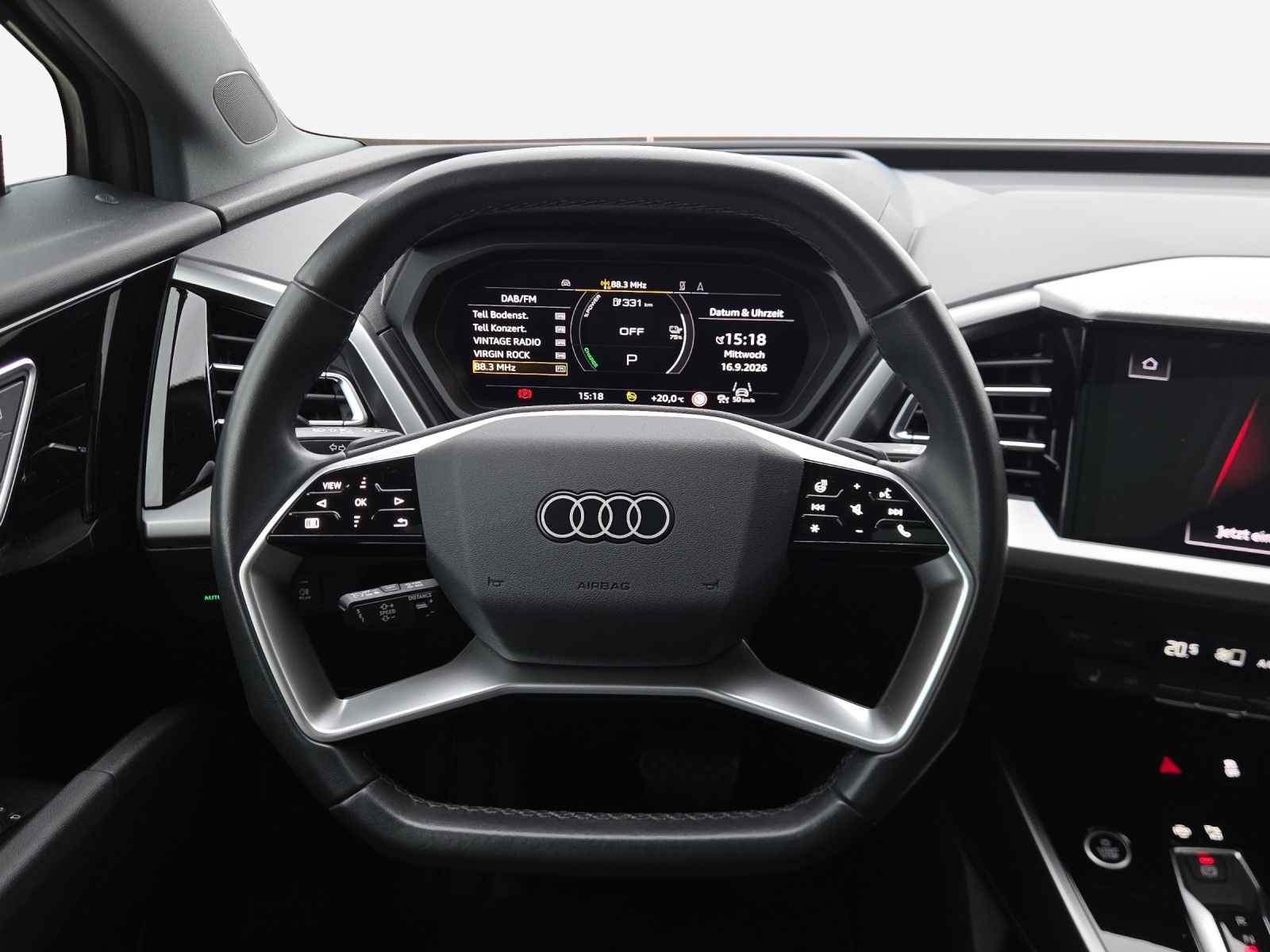 AUDI Q4 e-tron 40-image-10