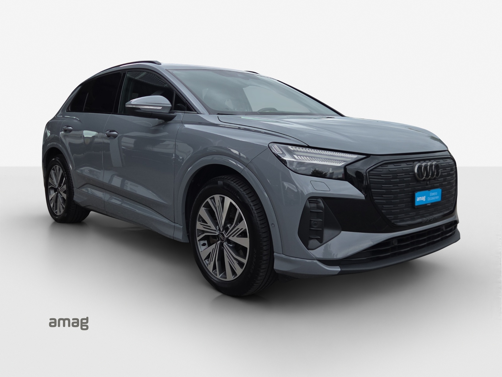AUDI Q4 e-tron 40-image-6