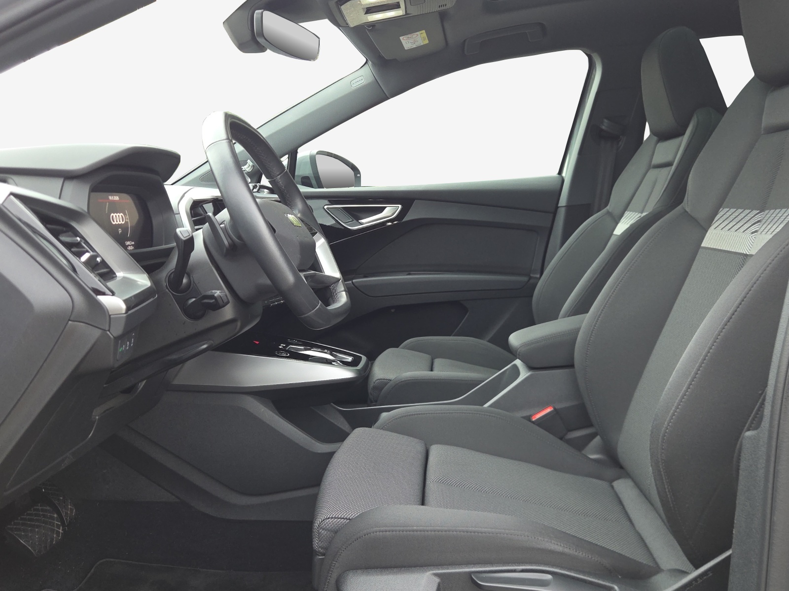 AUDI Q4 e-tron 40-image-8