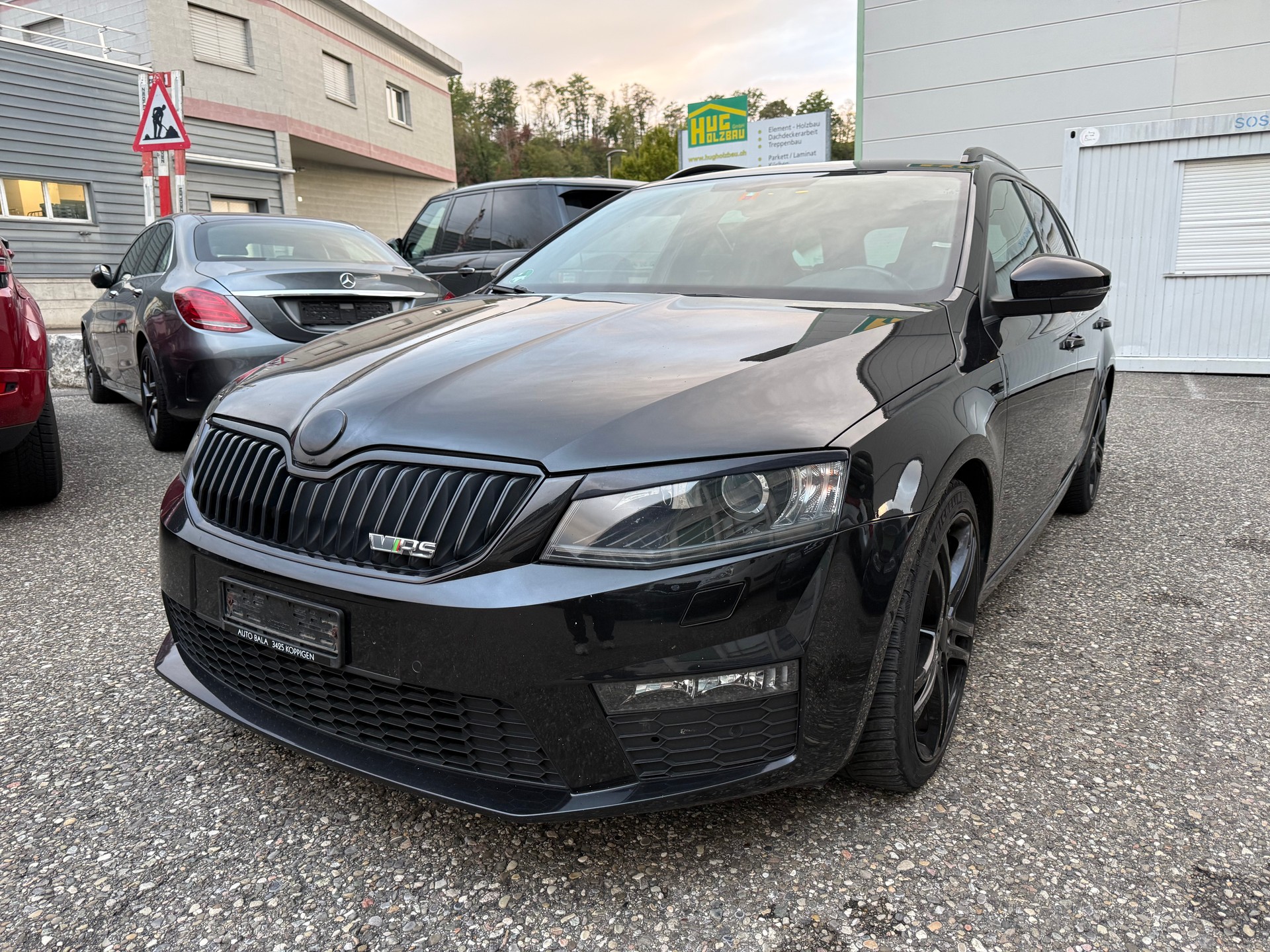 SKODA Octavia Combi 2.0 TDI RS 4x4 DSG-image-2