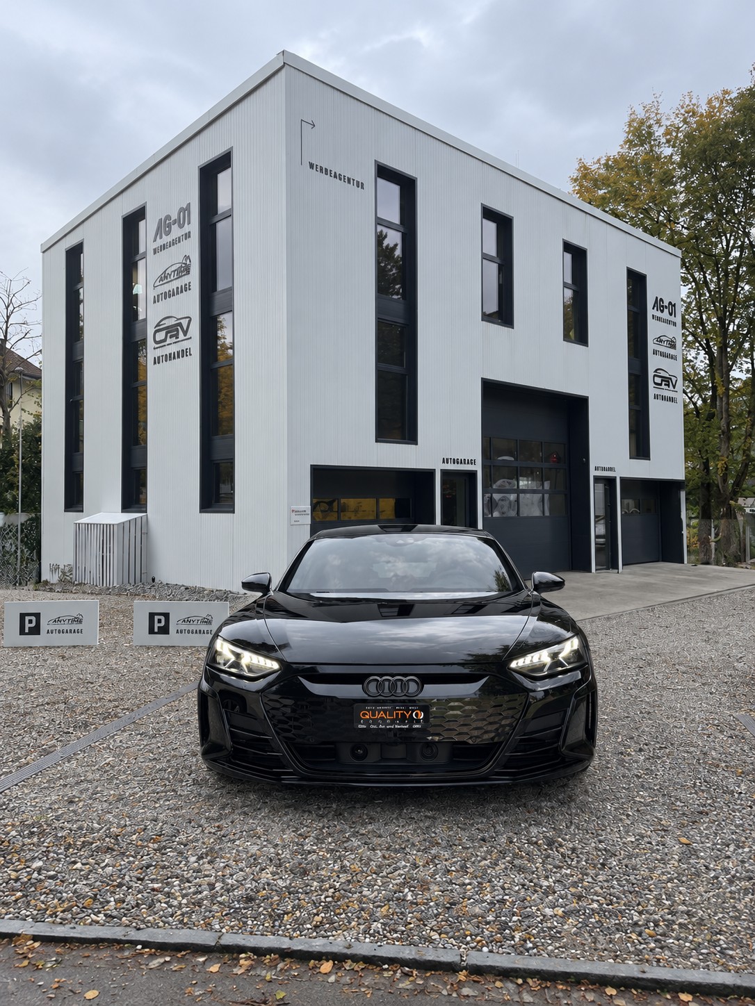 AUDI RS e-tron GT quattro-image-1