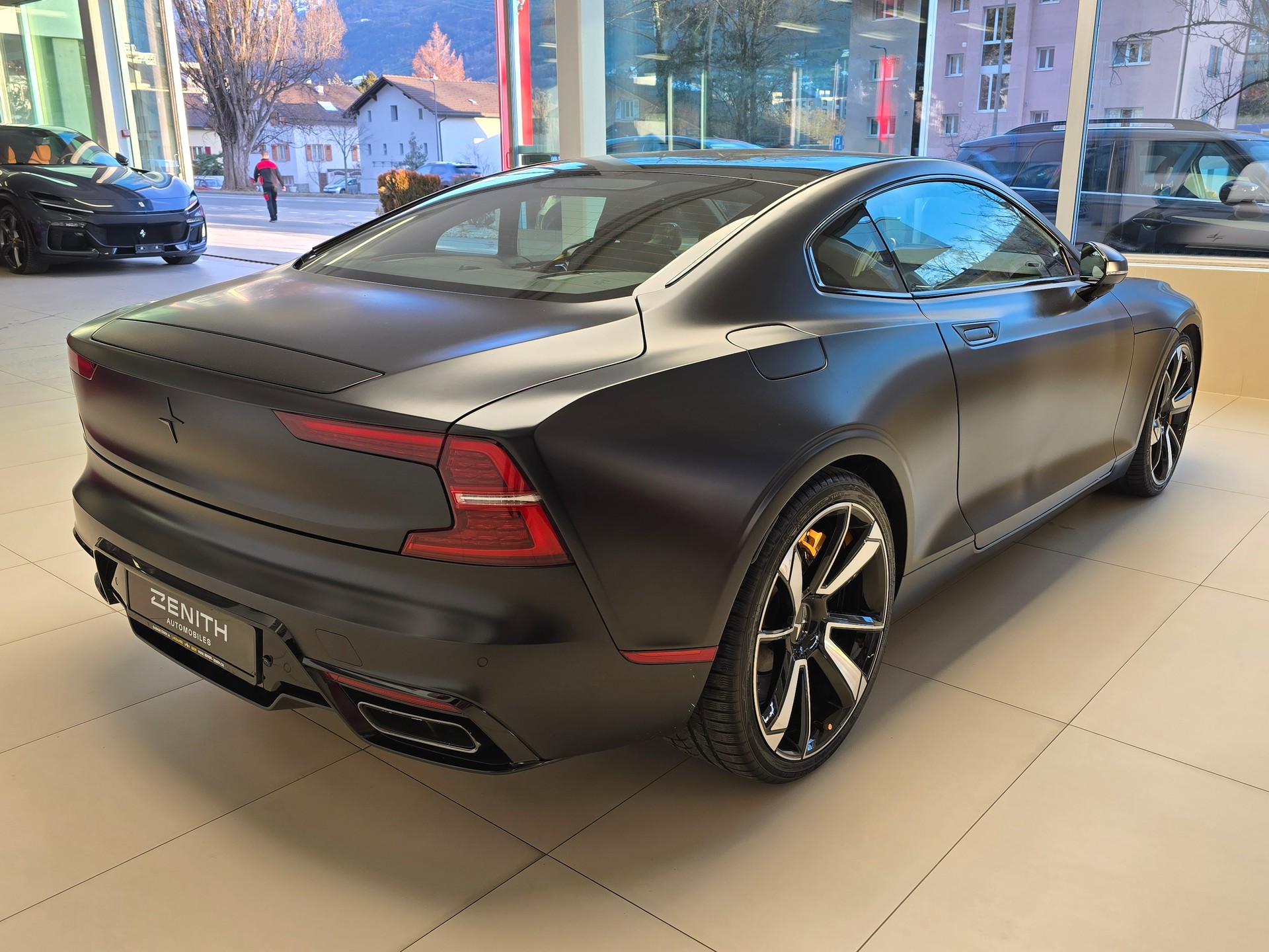 POLESTAR Polestar 1-image-3