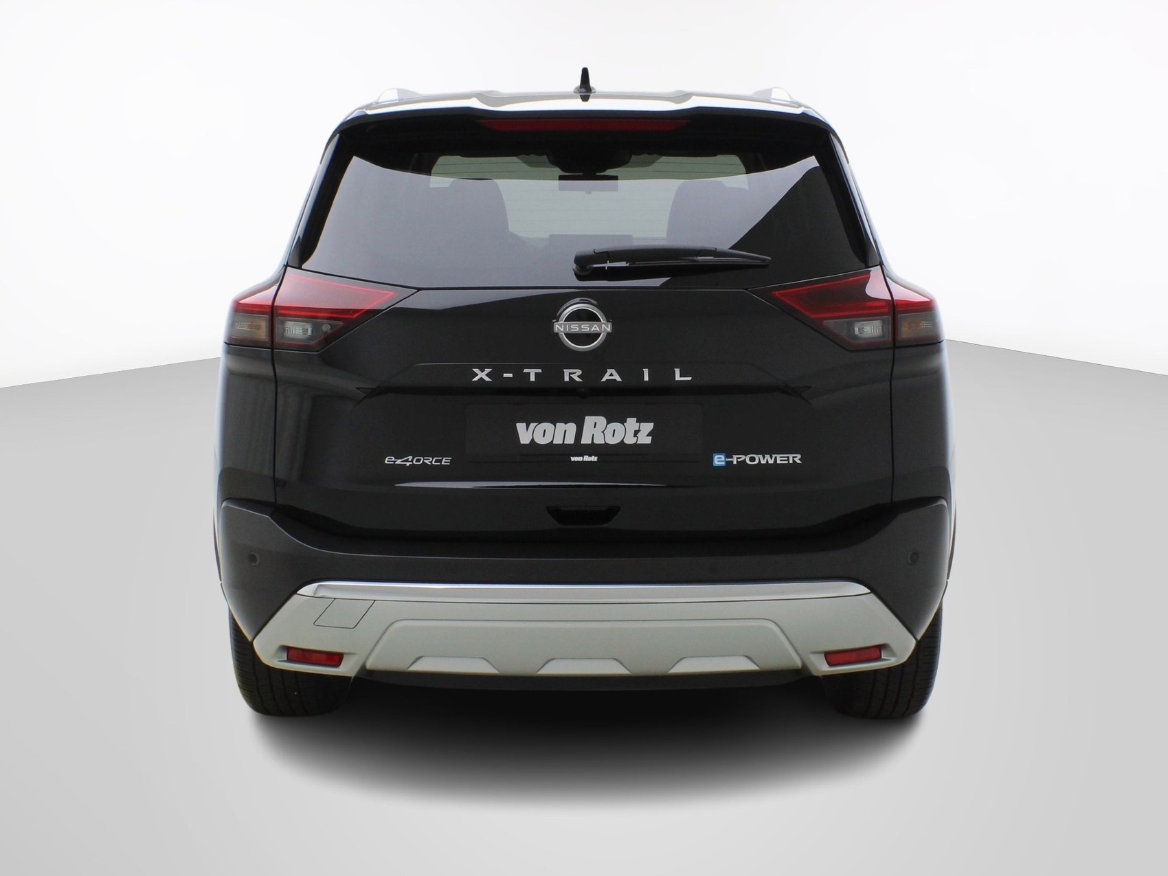 NISSAN X-Trail 1.5 VC-T Tekna e-4orce-showroom-element-3