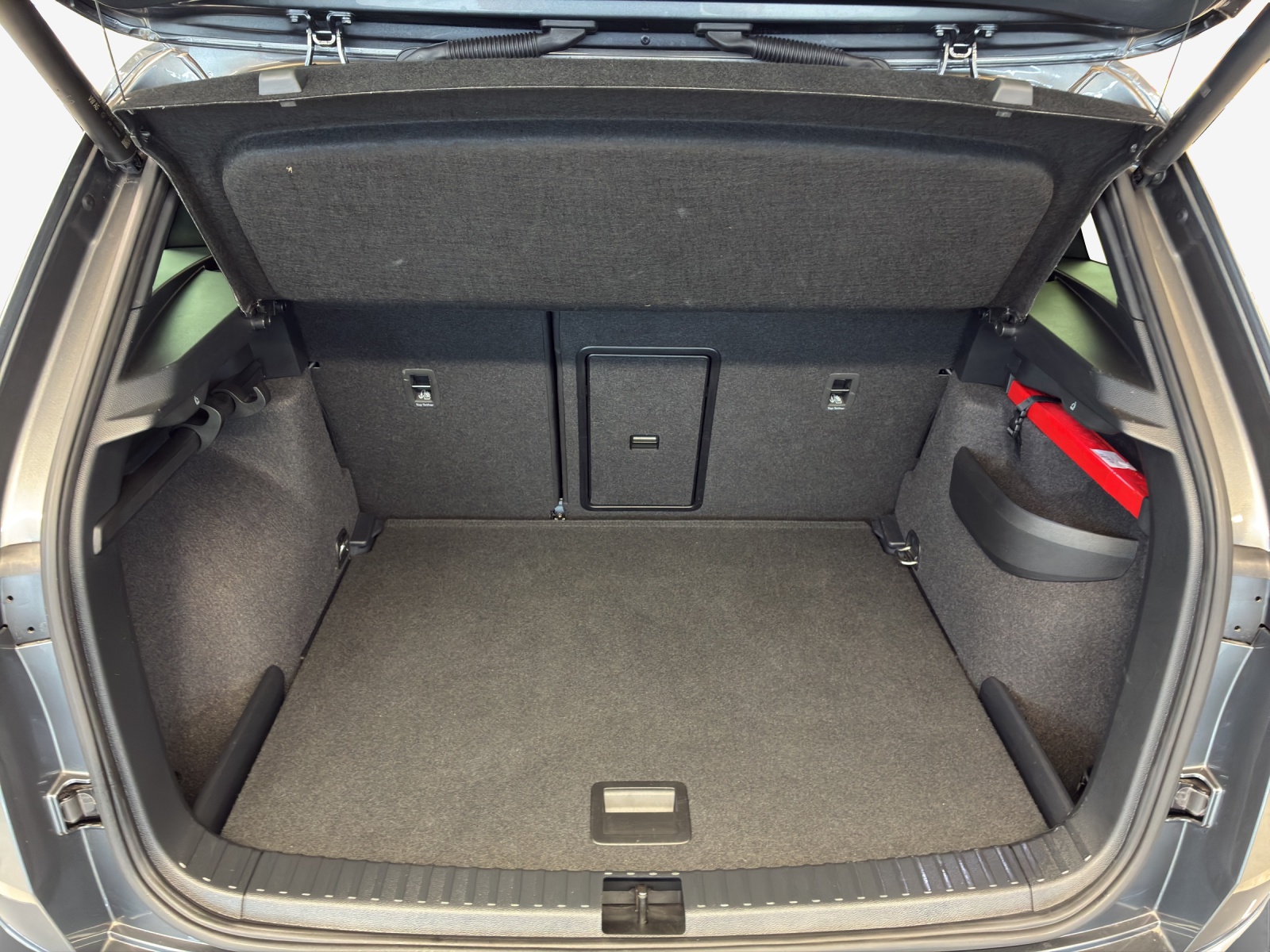 SKODA Karoq 1.5 TSI SportLine DSG-image-12