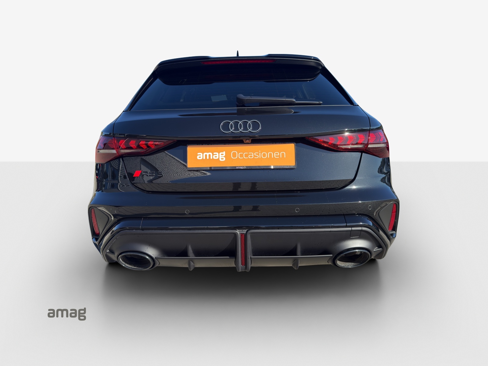 AUDI RS3 Sportback 2.5 TSI quattro S-tronic-image-3