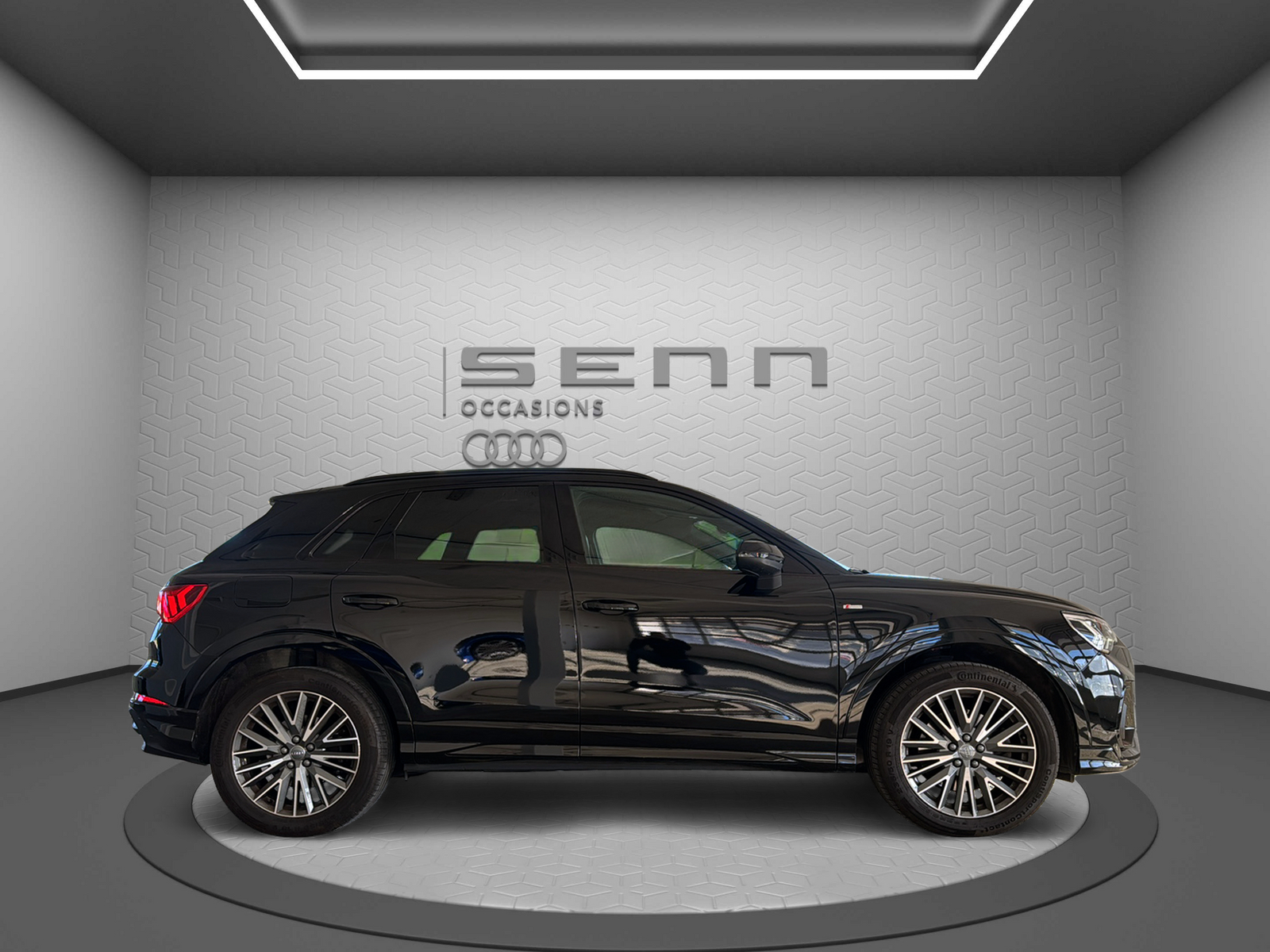 AUDI Q3 40 TFSI S line quattro S-tronic-image-6