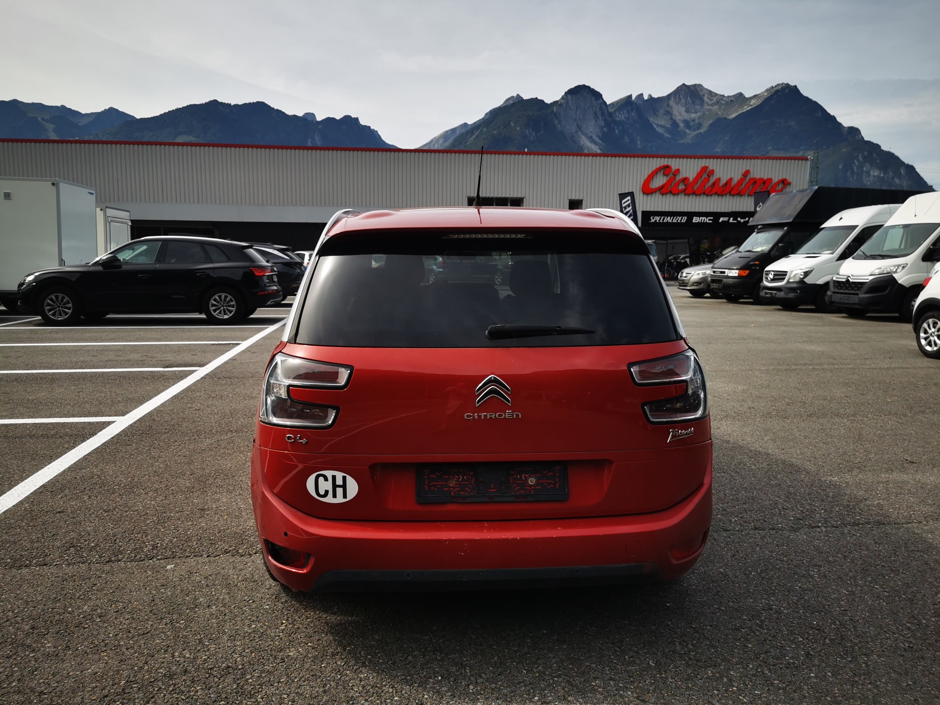 CITROEN Grand C4 Picasso 1.6i 16V e-THP Intensive-image-2