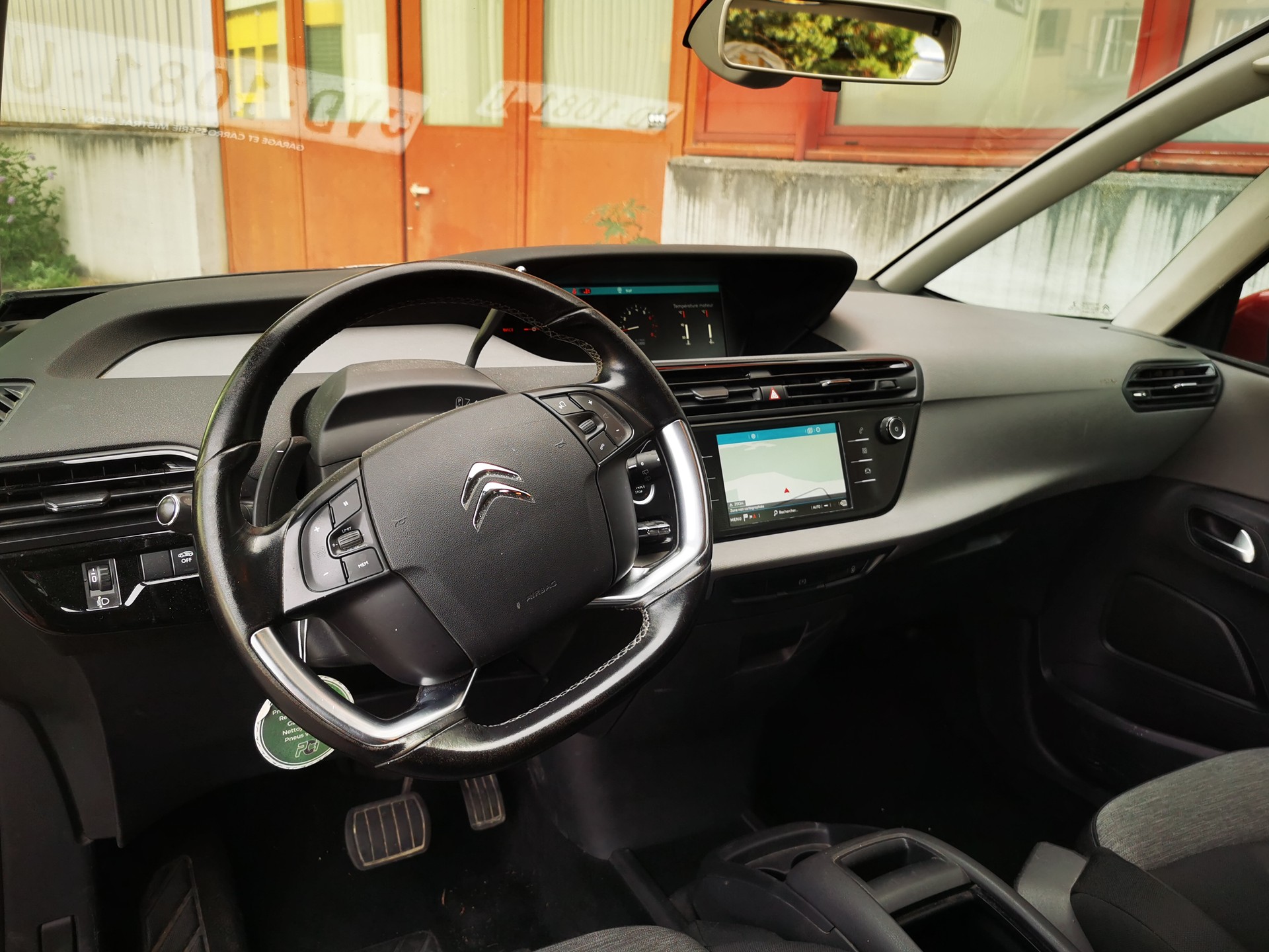 CITROEN Grand C4 Picasso 1.6i 16V e-THP Intensive-image-5