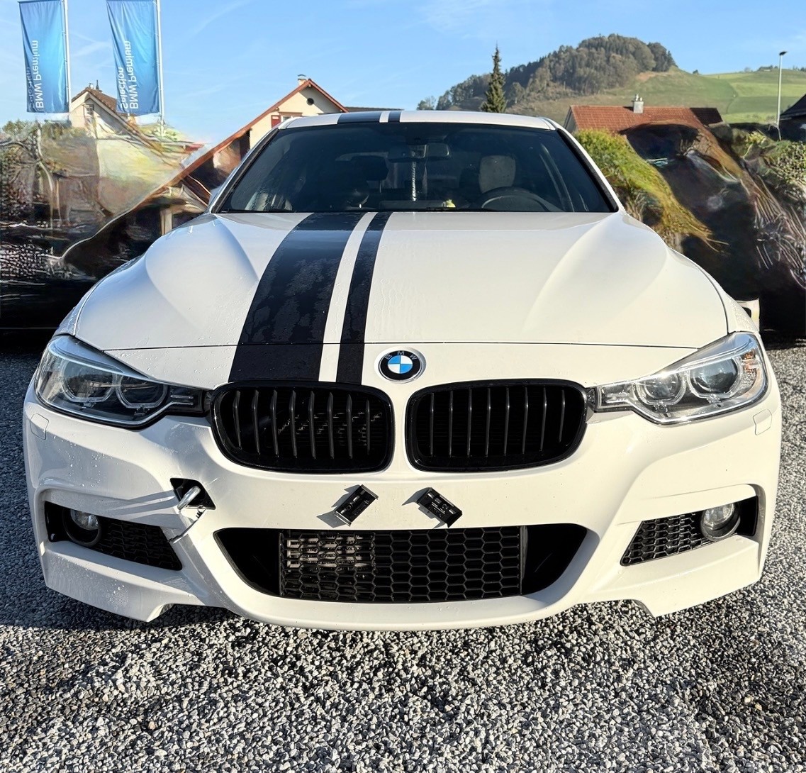 BMW 320i xDrive Sport Line Steptronic-image-1