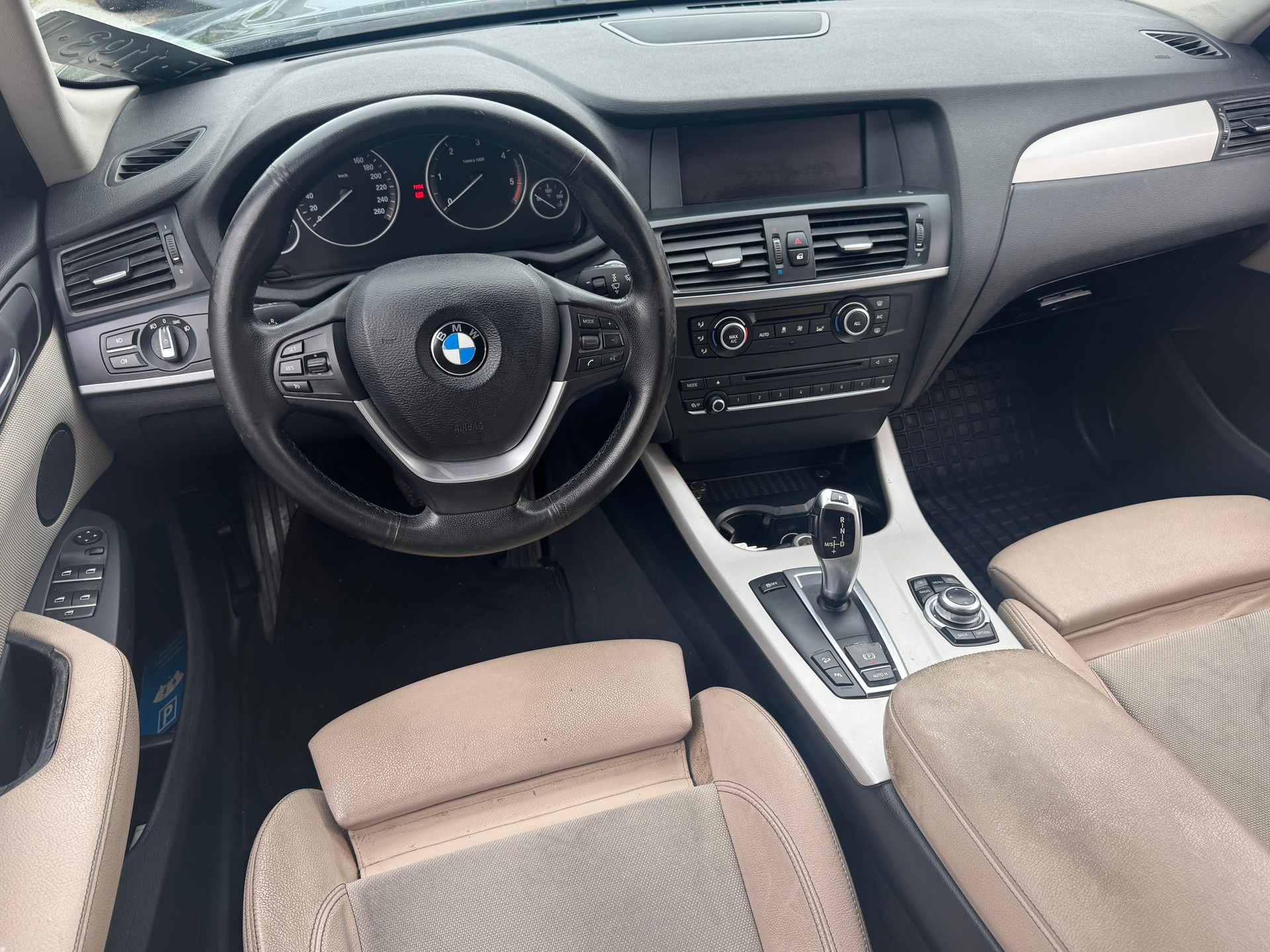 BMW X3 xDrive 20i Steptronic-image-10