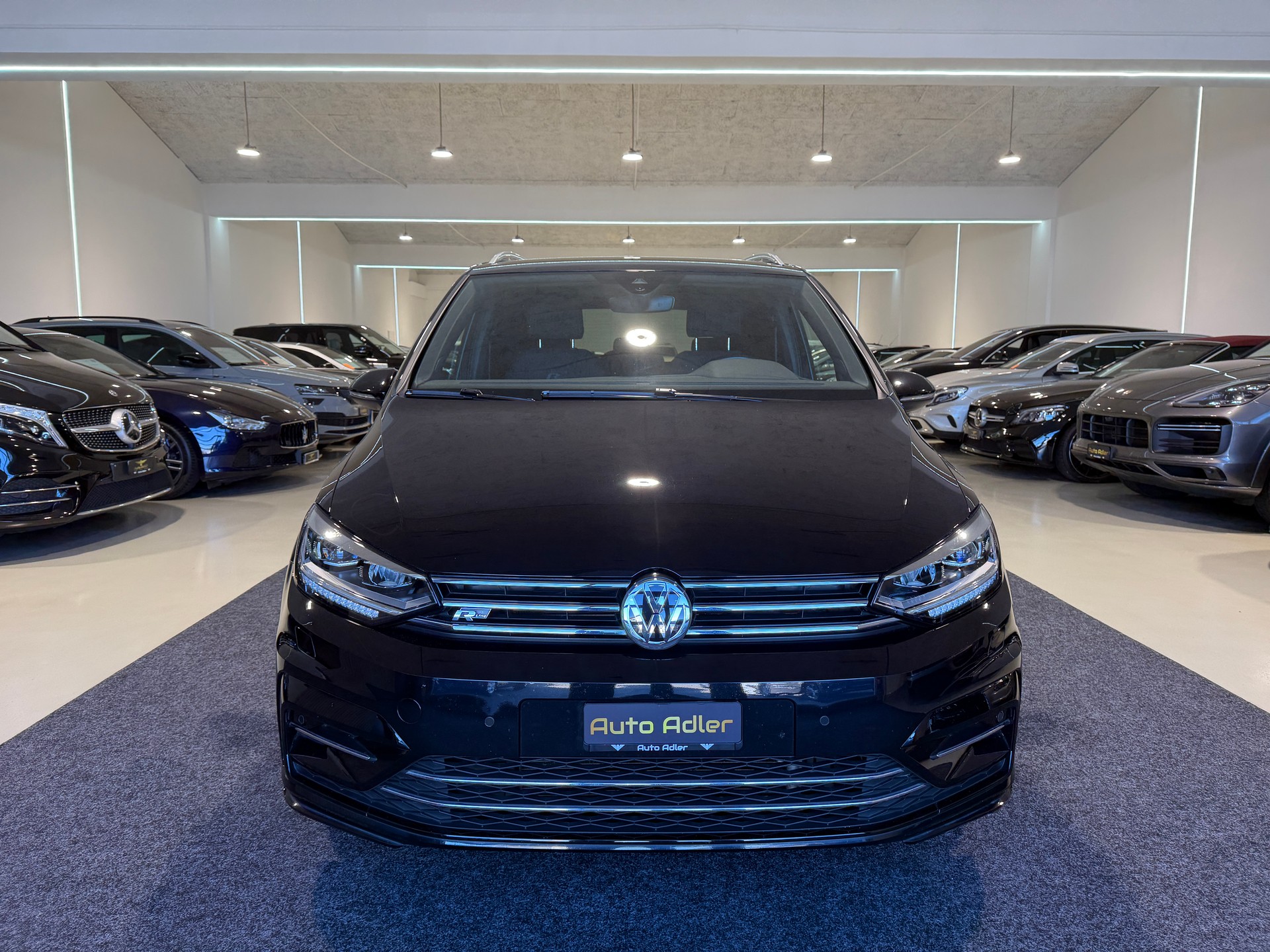 VW Touran 1.8 TSI BlueMotion Technology Highline DSG-showroom-element-3