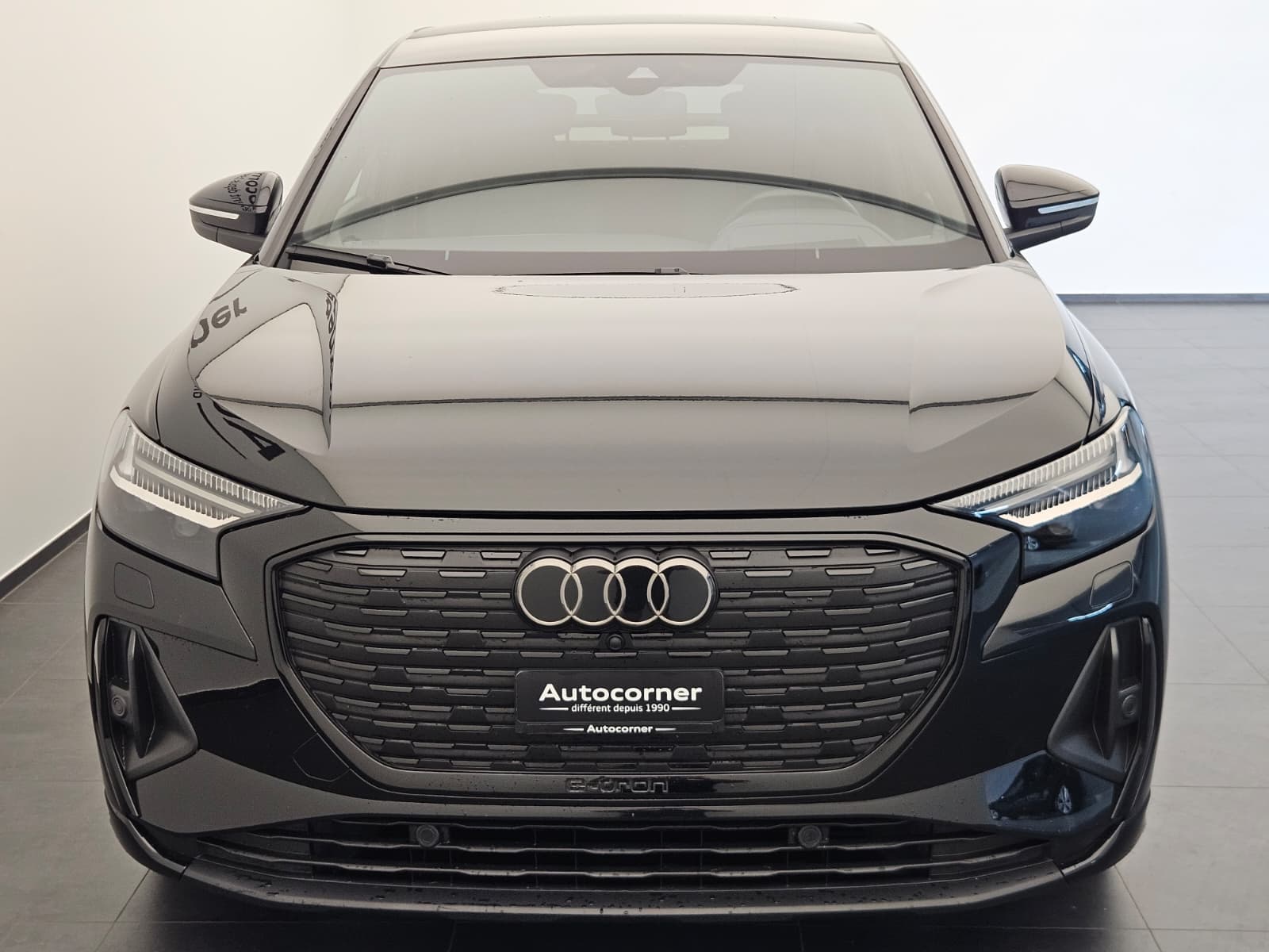 AUDI Q4 Sportback e-tron 50 quattro-image-3