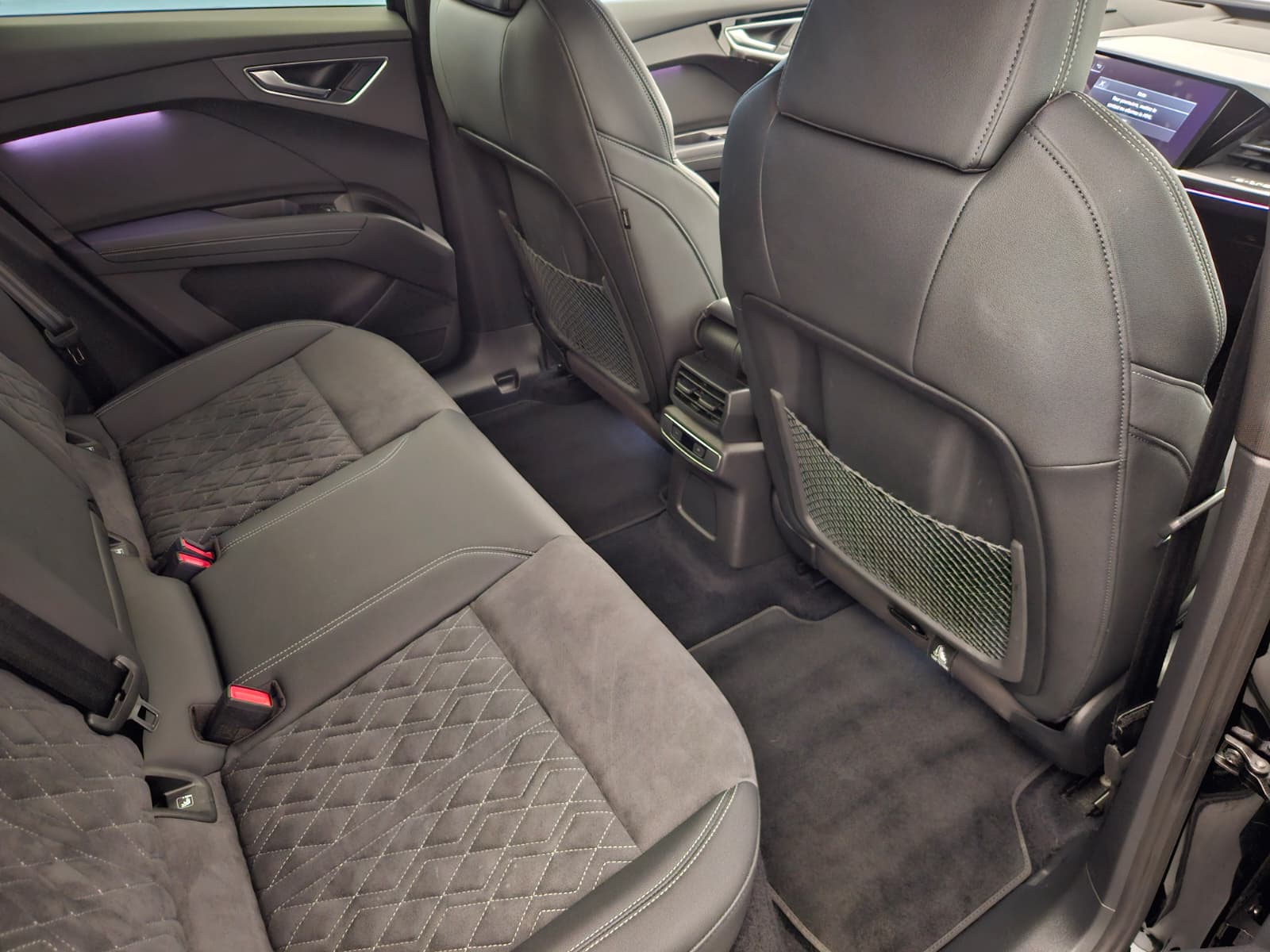 AUDI Q4 Sportback e-tron 50 quattro-image-13