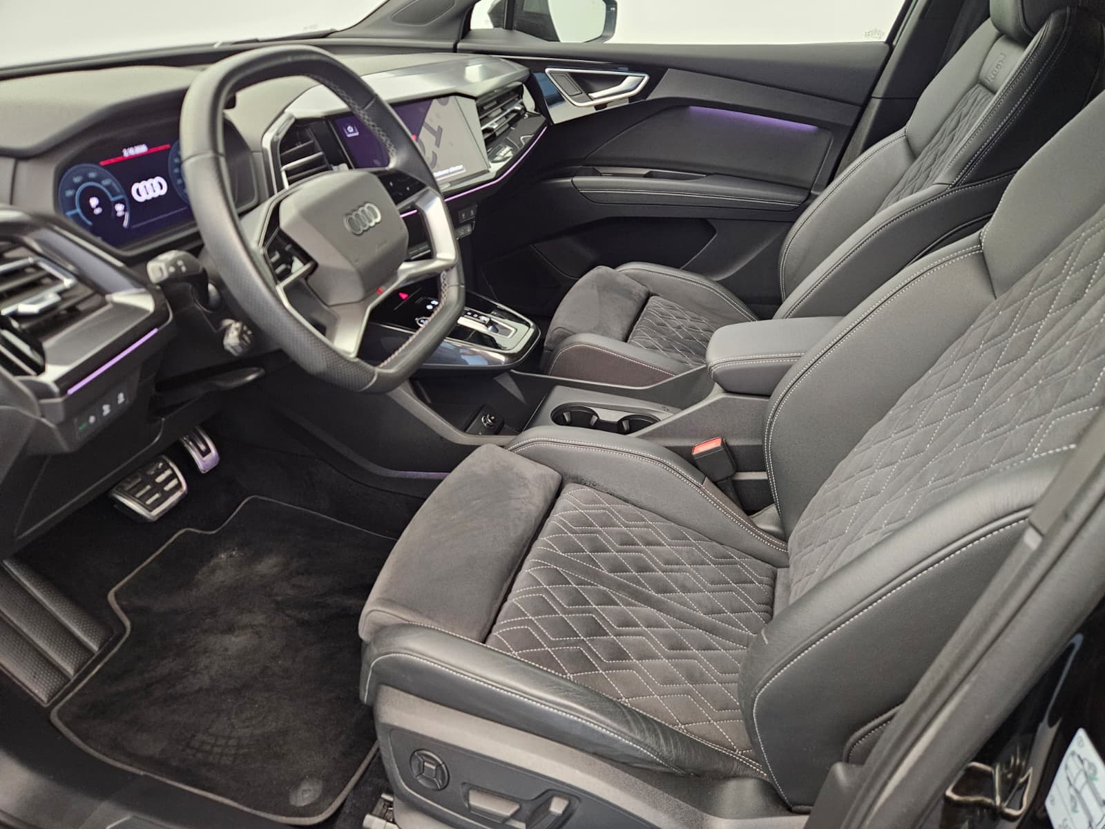 AUDI Q4 Sportback e-tron 50 quattro-image-10