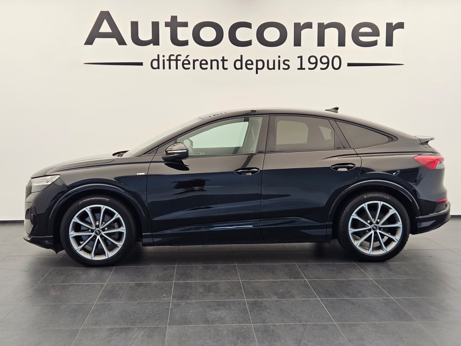AUDI Q4 Sportback e-tron 50 quattro-image-1