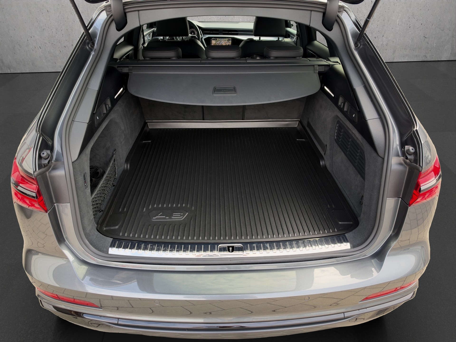AUDI A6 Avant 2.0 40 TDI S Line quattro S-Tronic-image-17