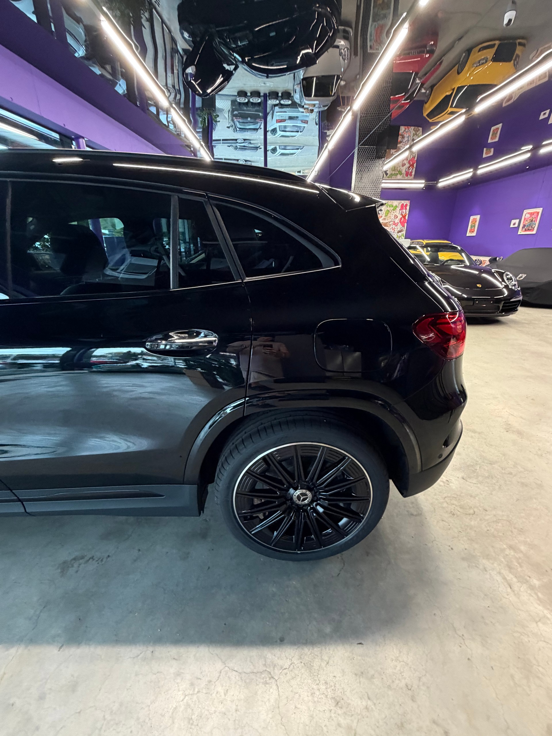 MERCEDES-BENZ GLA 250 4Matic 8G-DCT-image-2