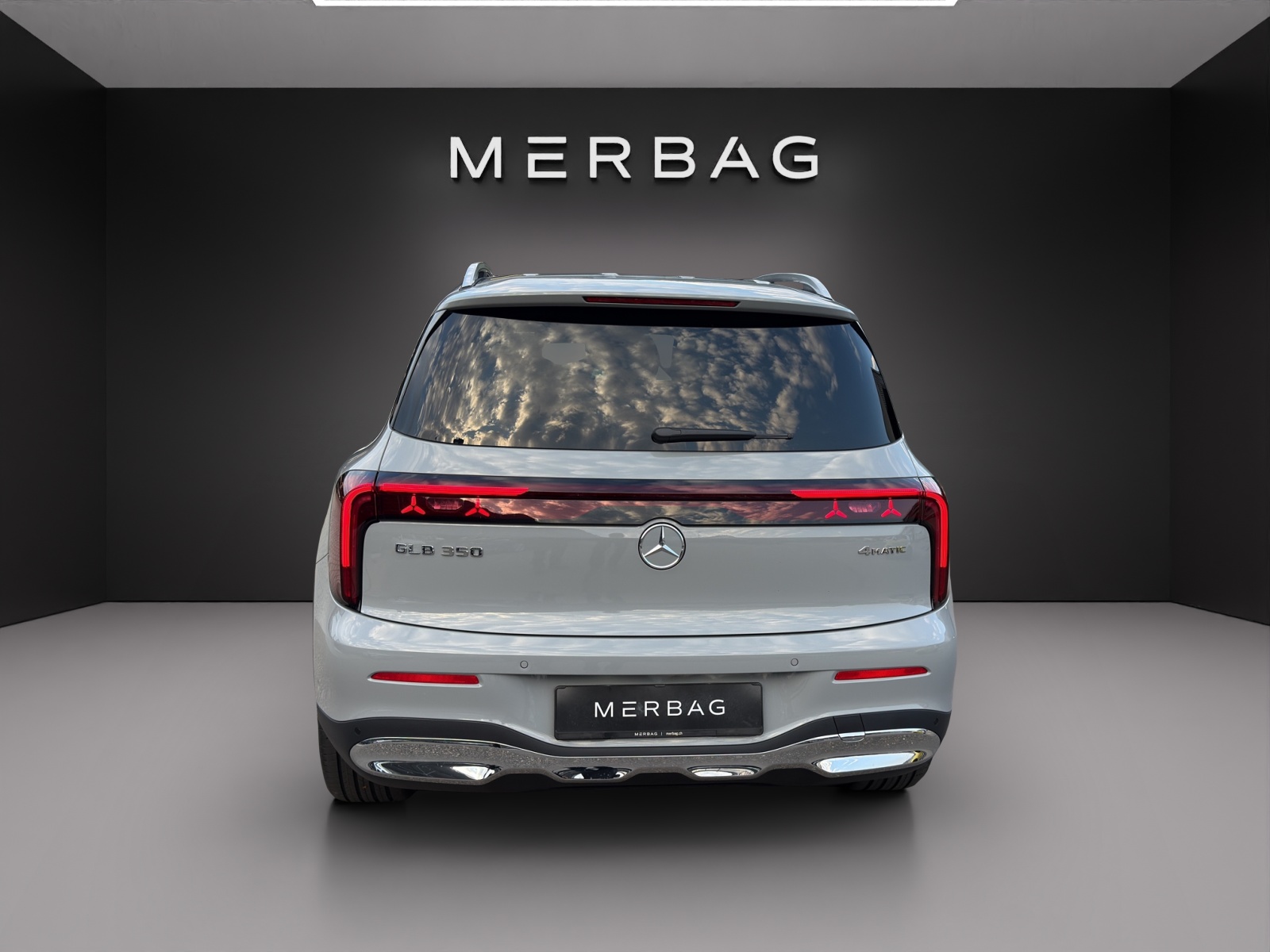 MERCEDES-BENZ GLB 350 85kWh EQ 4 Matic-image-3