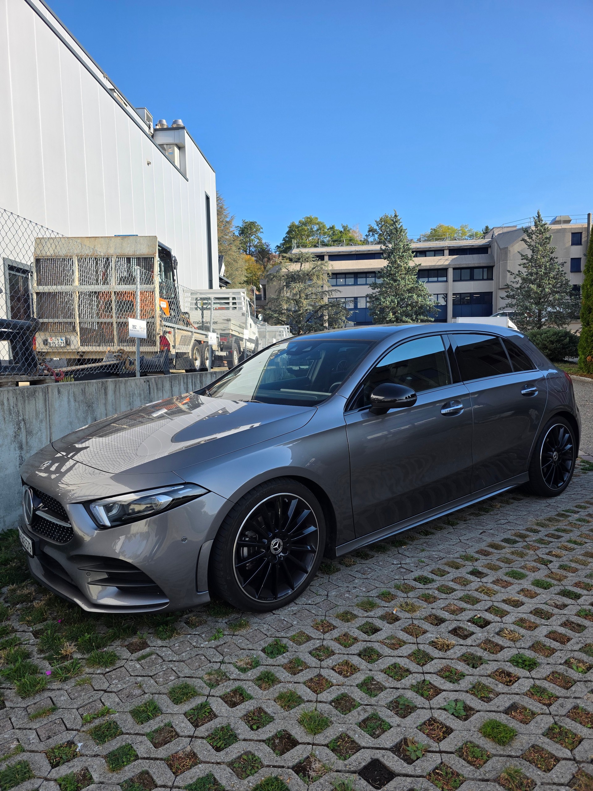 MERCEDES-BENZ A 180 Night Star AMG Line-image-0