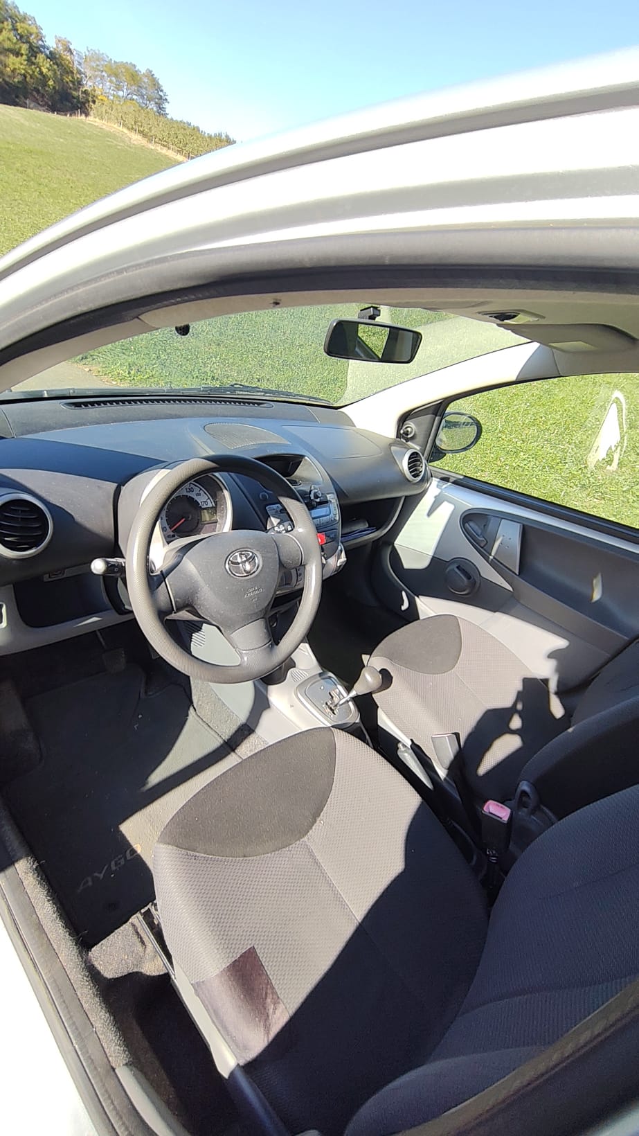 TOYOTA 1.0 VVT-i Linea Luna-image-2