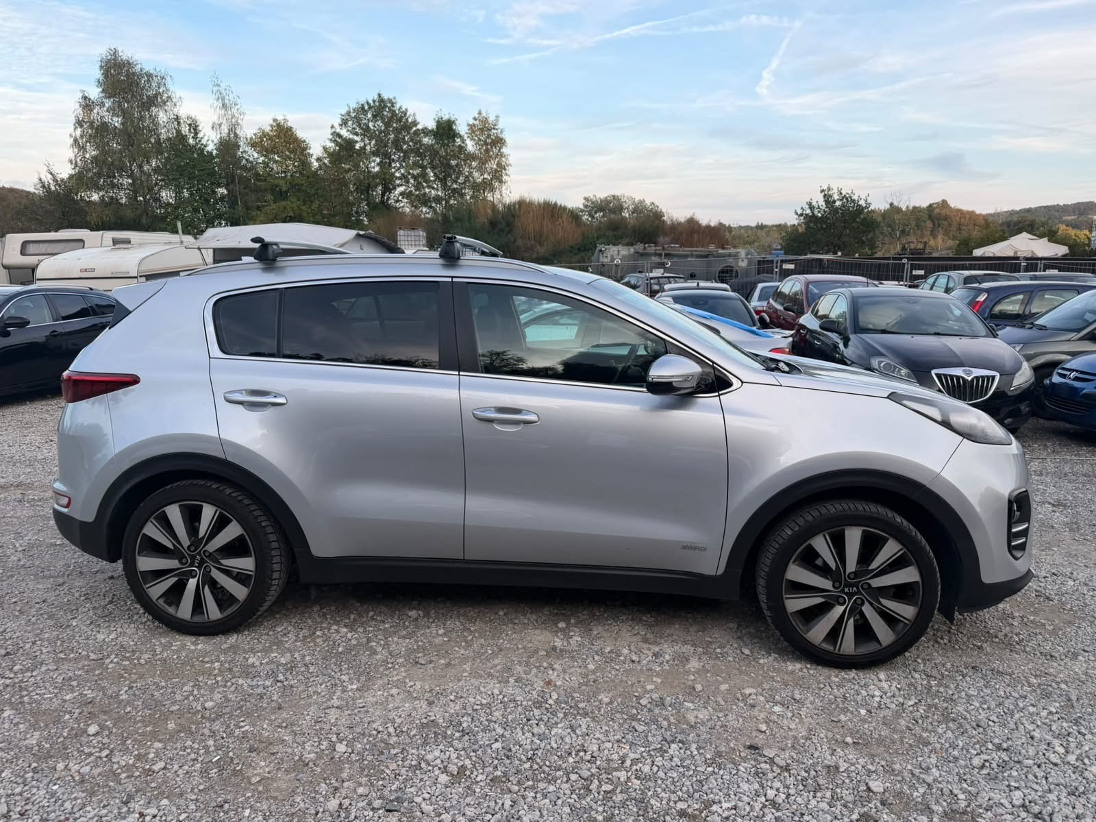 KIA Sportage 1.6 T-GDi Swiss City Line 4WD Automat-image-11