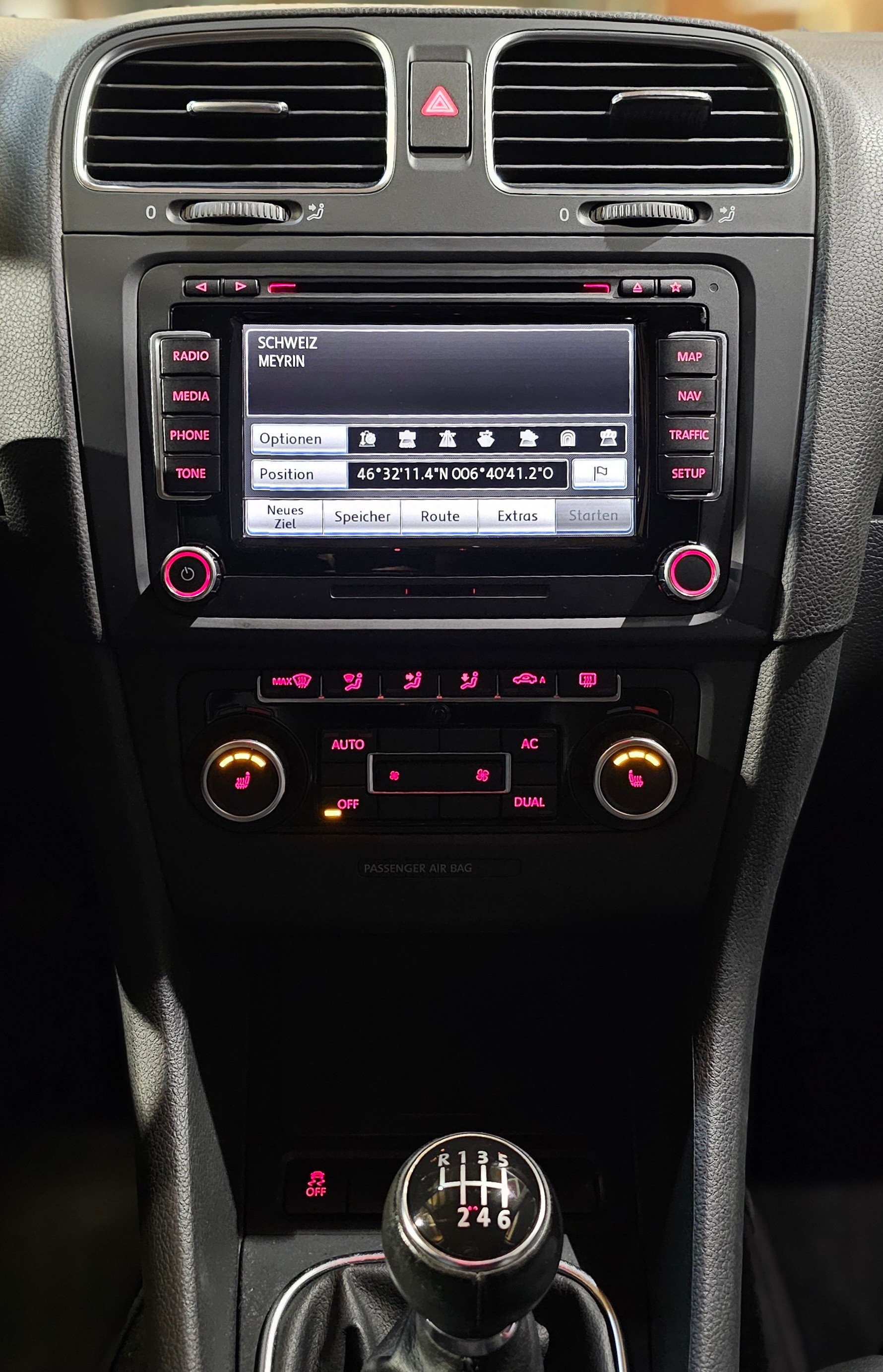 VW Golf 1.2 TSI Team R-Line-image-23