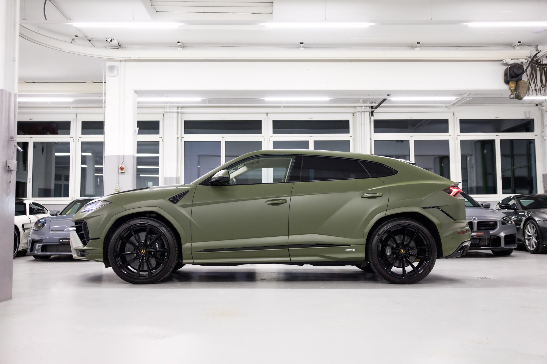 LAMBORGHINI Urus S E-Gear *Werkslackierung Verde Turbine Matt*-image-4